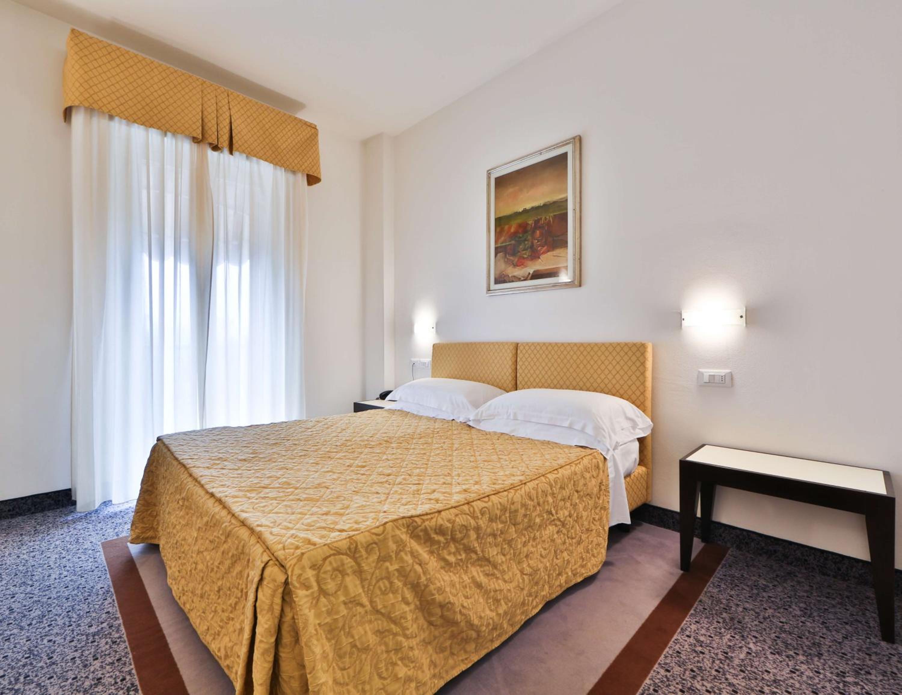 Classic King Room - Photo 1