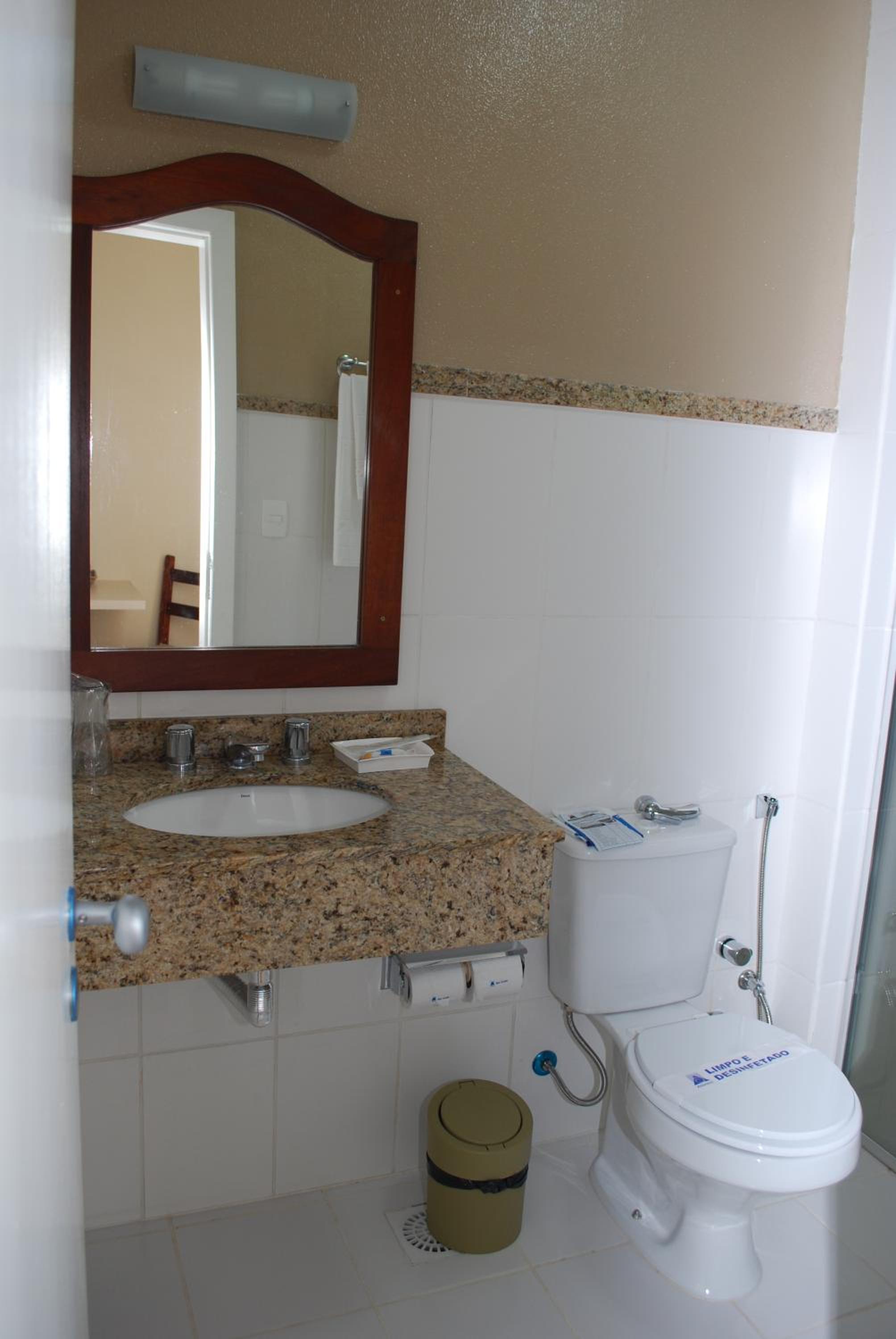 Standard Twin Room photo 3