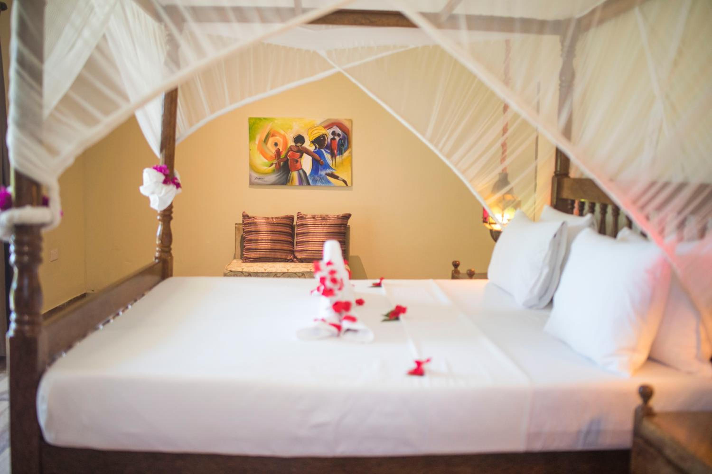 Deluxe Room with Garden View - Photo 15