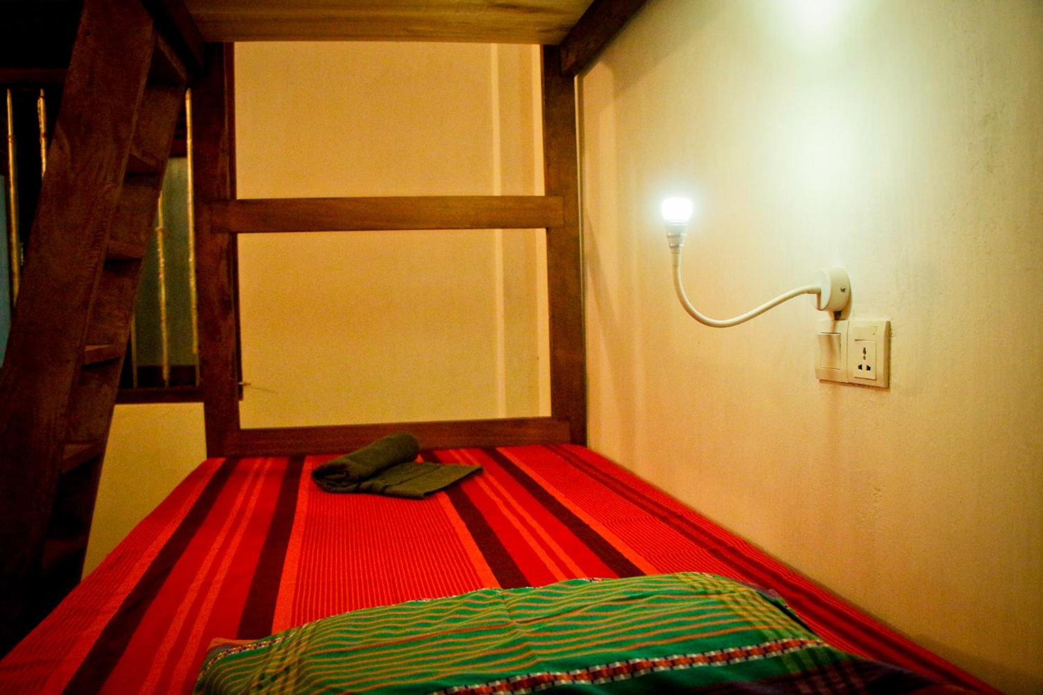 Mixed Dormitory Room photo 1
