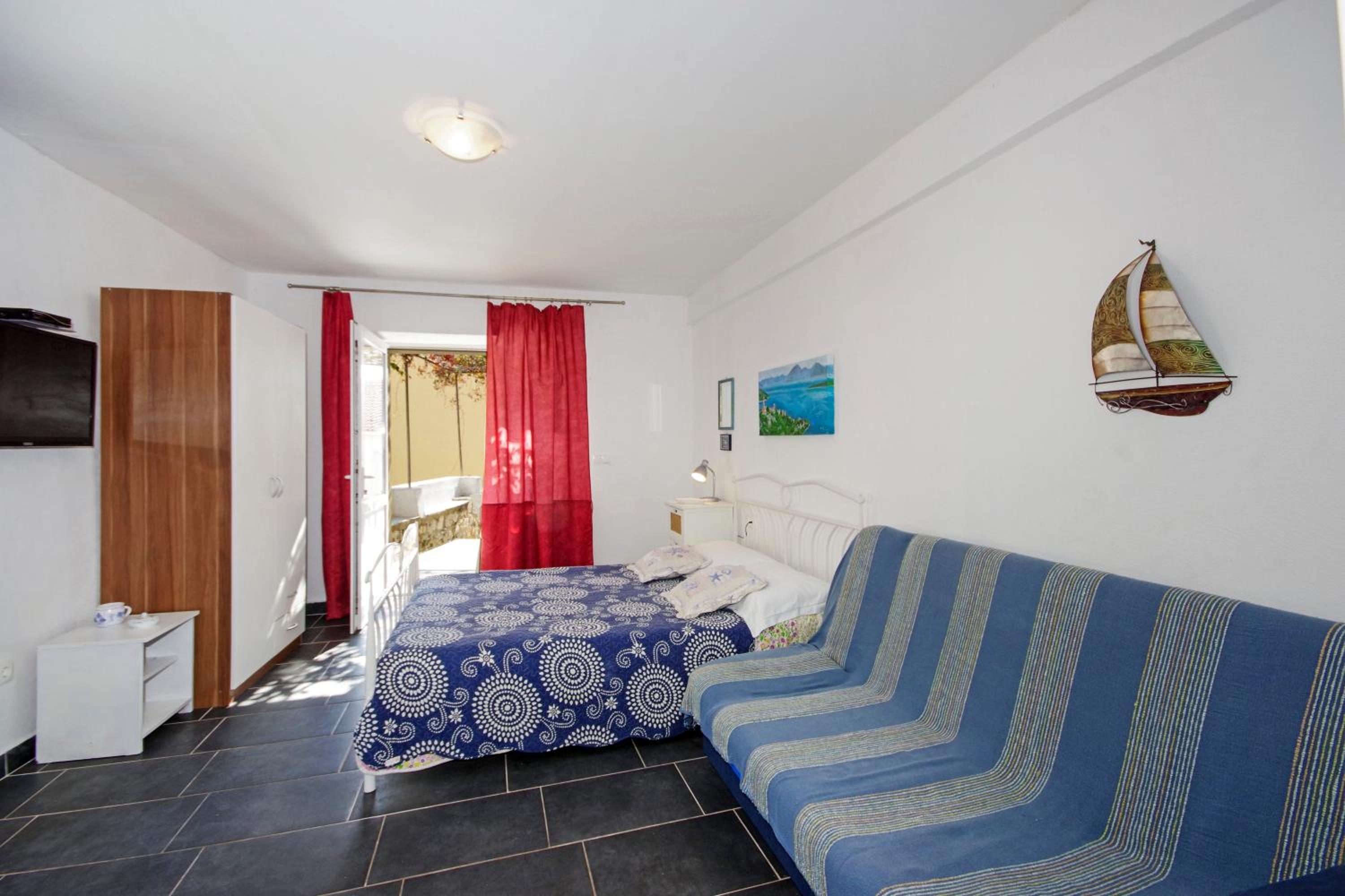 Studio with Terrace - Photo 22