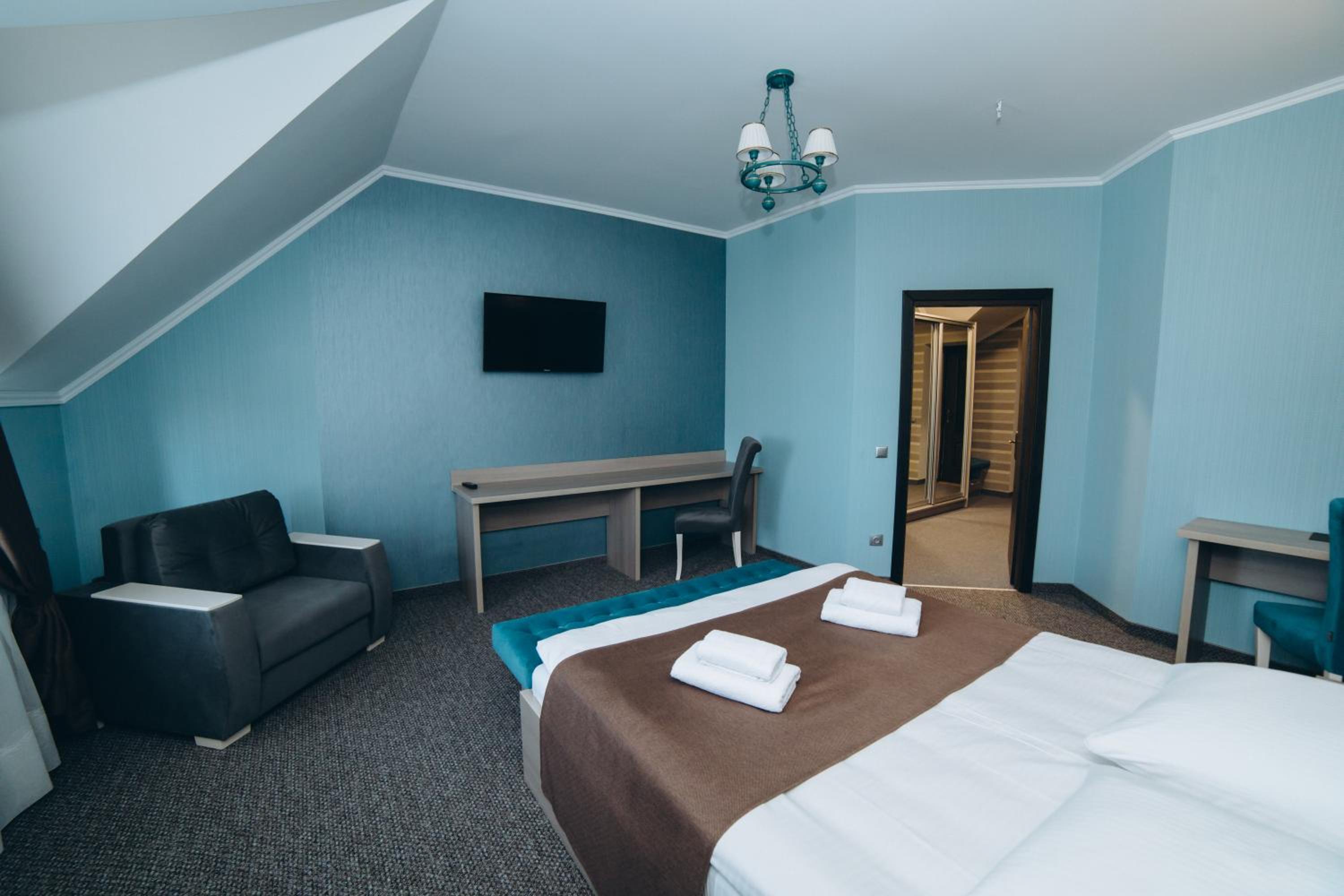 Deluxe Double Room with Balcony