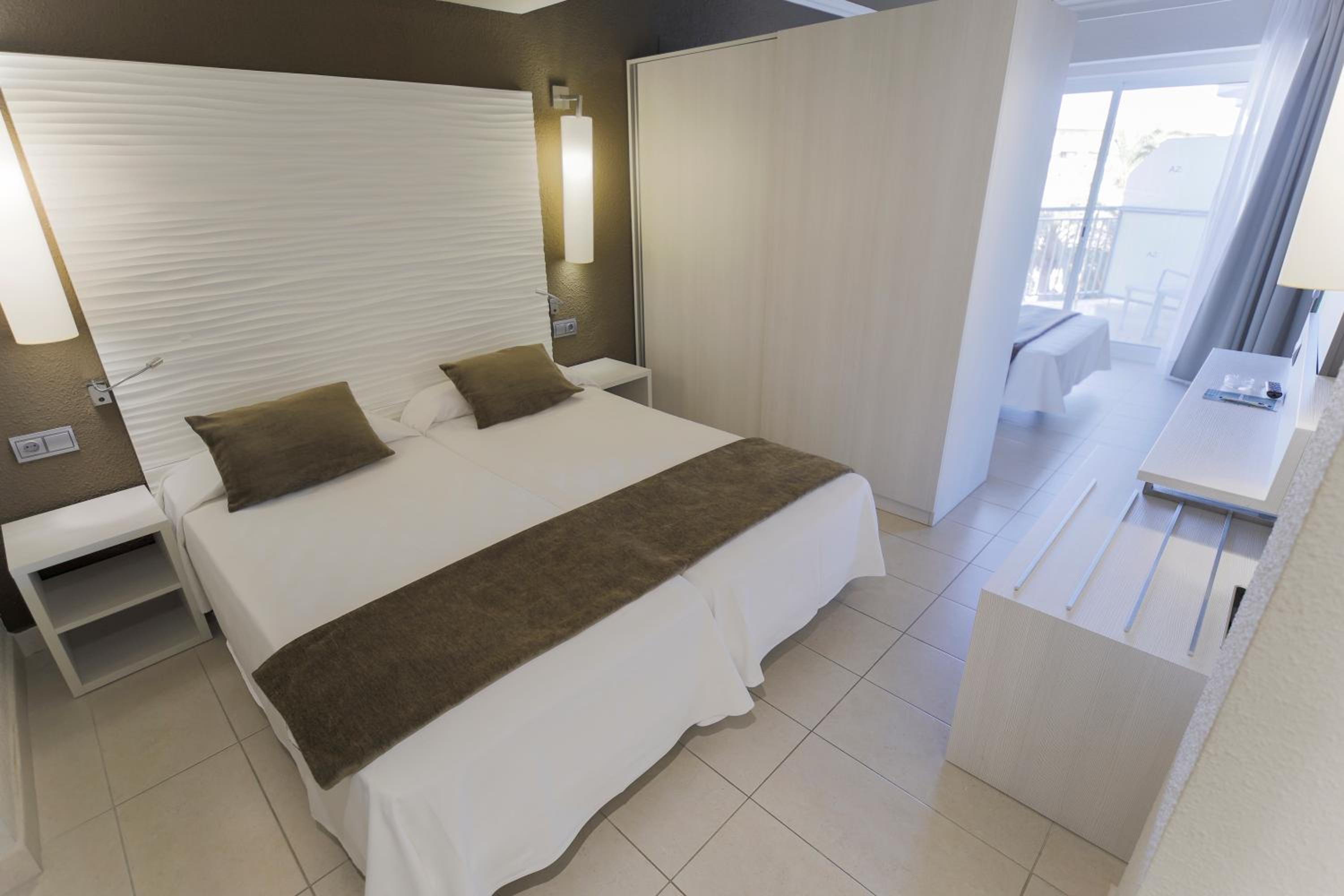 Habitación quíntuple (2 adultos + 3 niños)