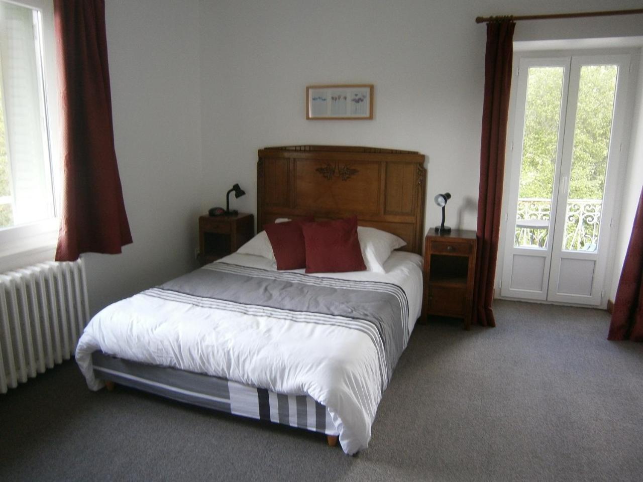 Double Room with Balcony photo 2