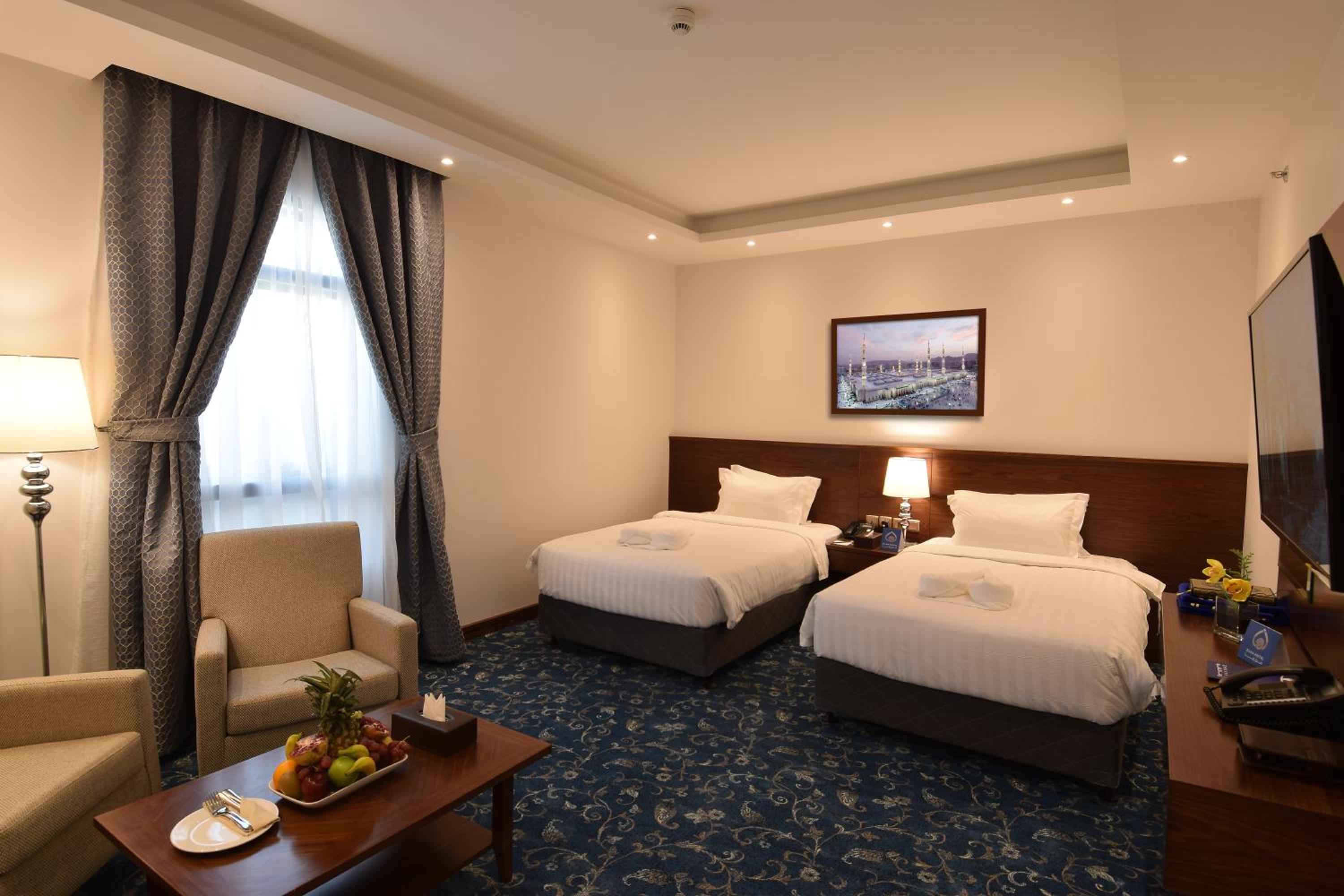 Standard Twin Room - Photo 6