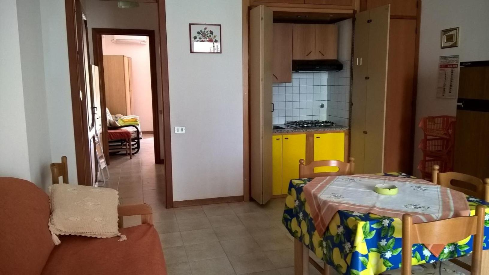 Apartment with Garden View - Photo 4