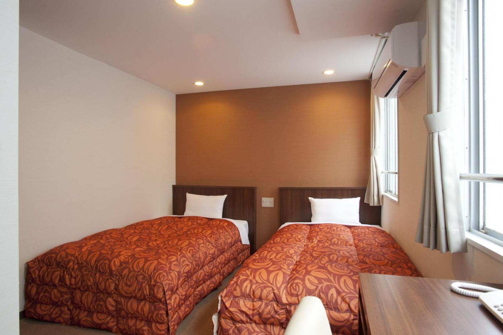 Twin Room - Smoking - Photo 1