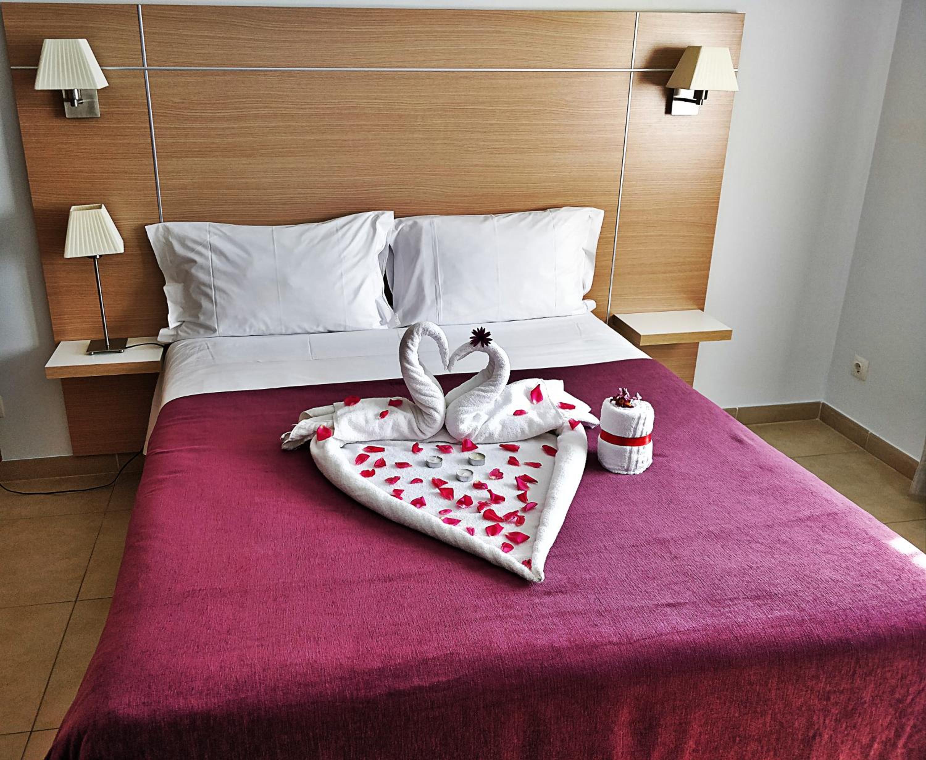 One-Bedroom Apartment (2 Adults)