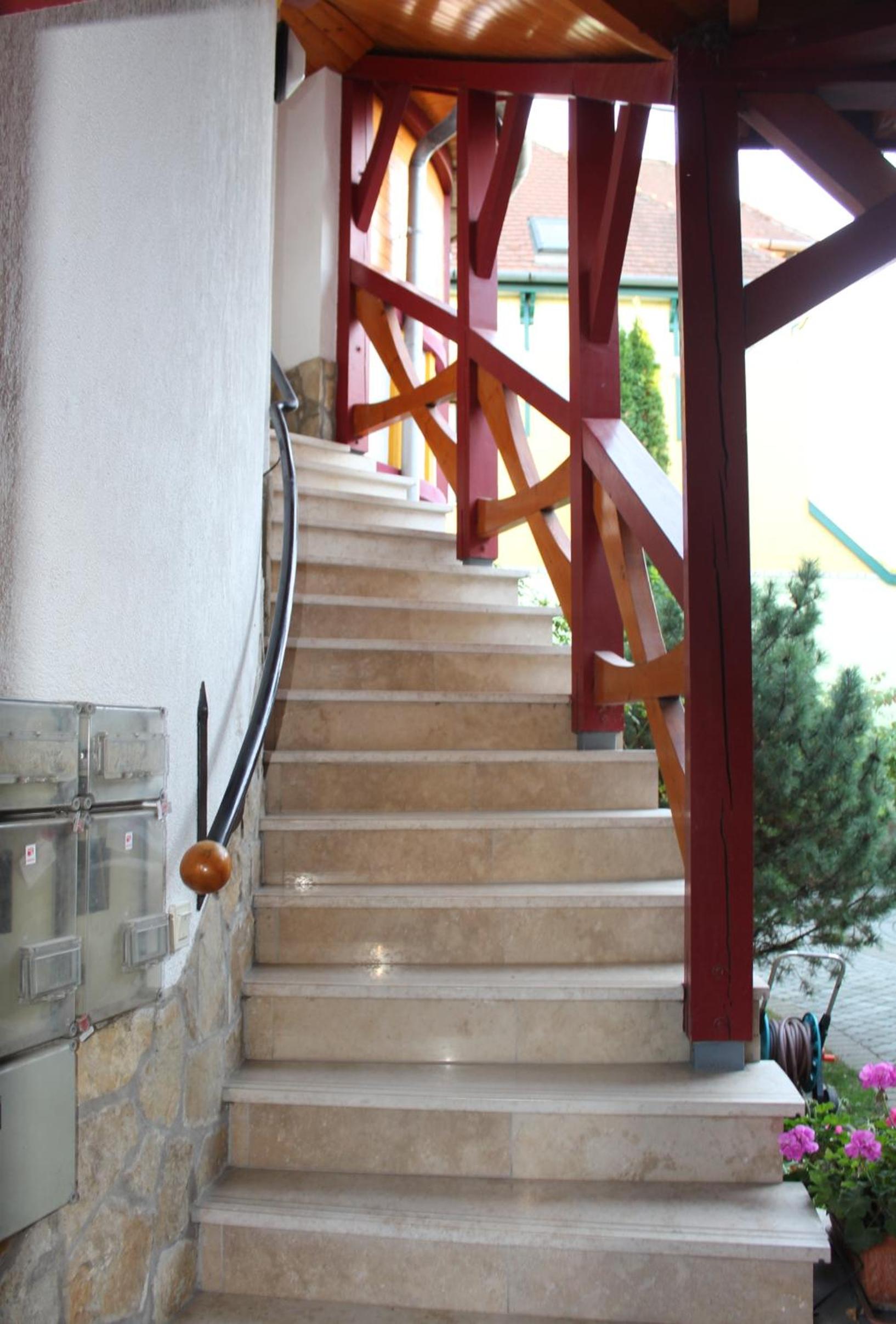 Apartment - Photo 6