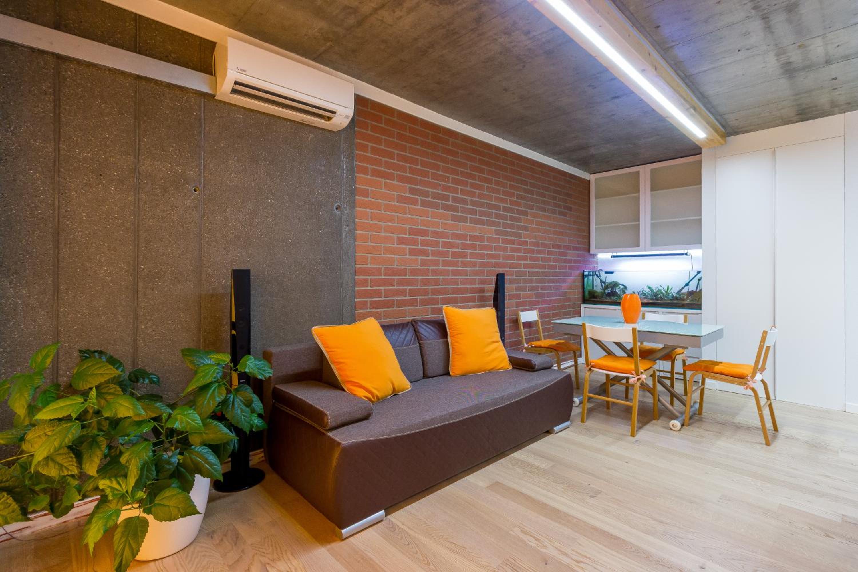 Apartment - Photo 19