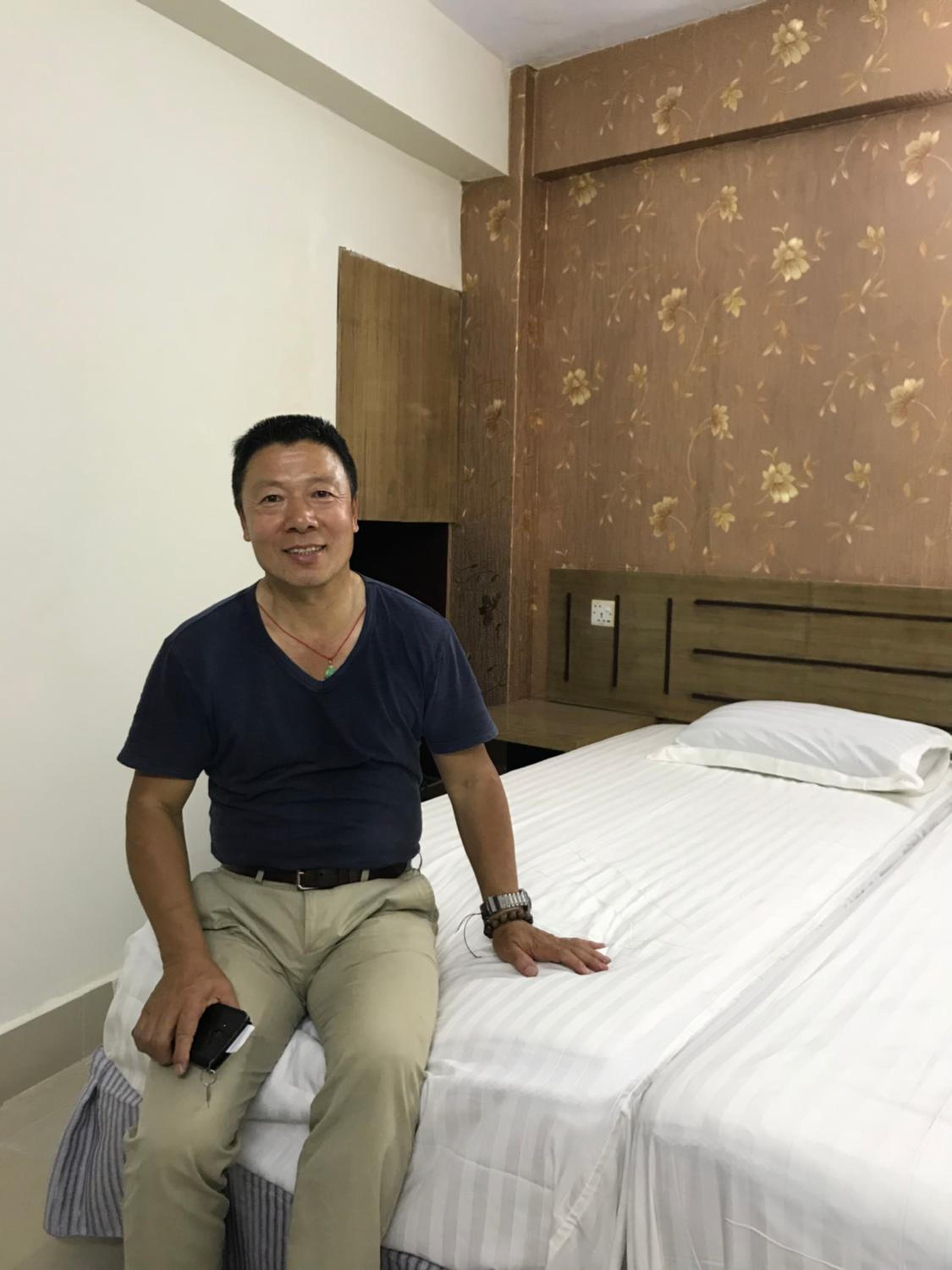 Basic Triple Room with Shared Bathroom photo 2