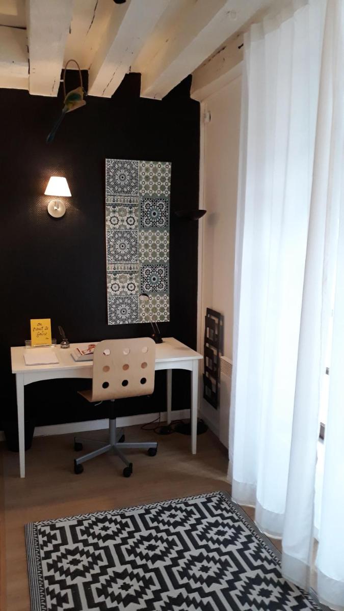 Apartment - Split Level photo 2