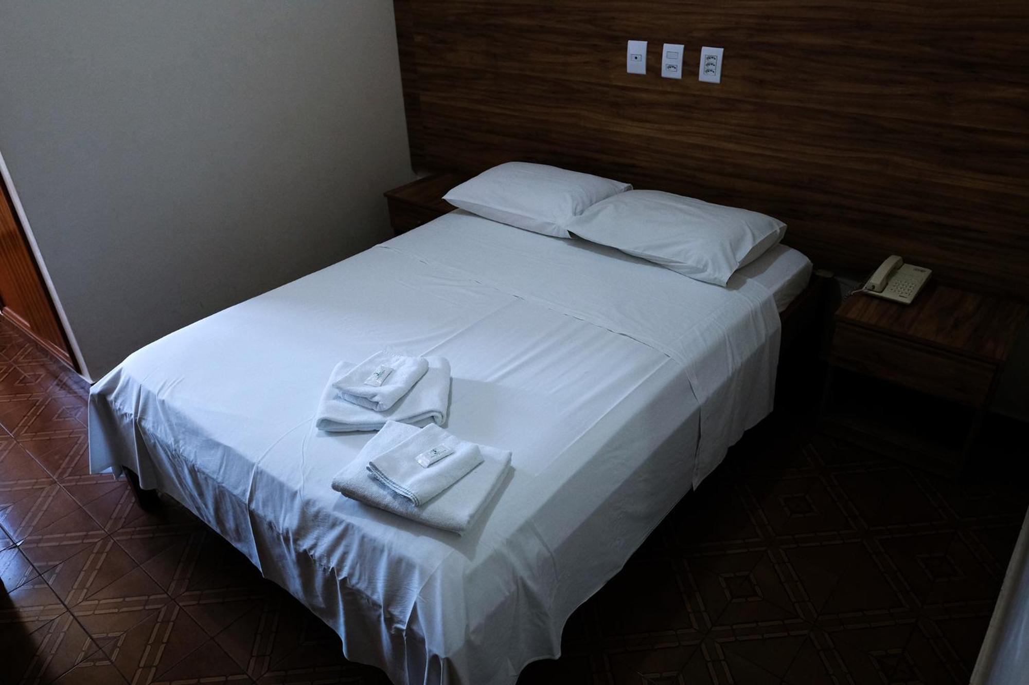 Double Room - Photo 2