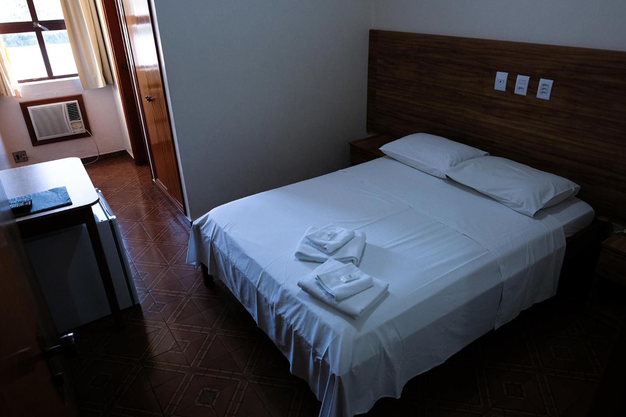 Double Room - Photo 3