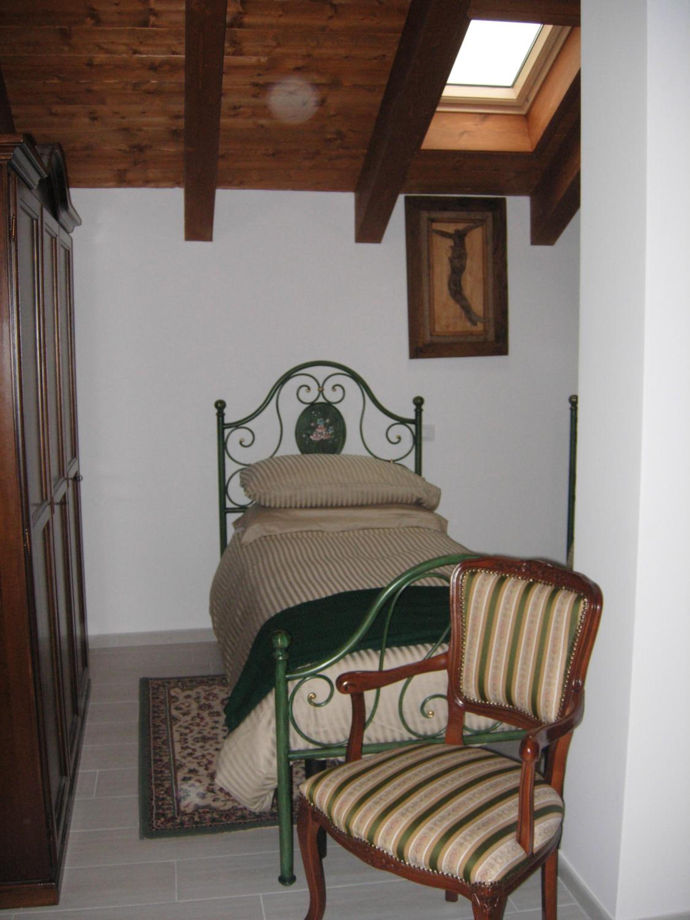 Quadruple Room - Photo 7
