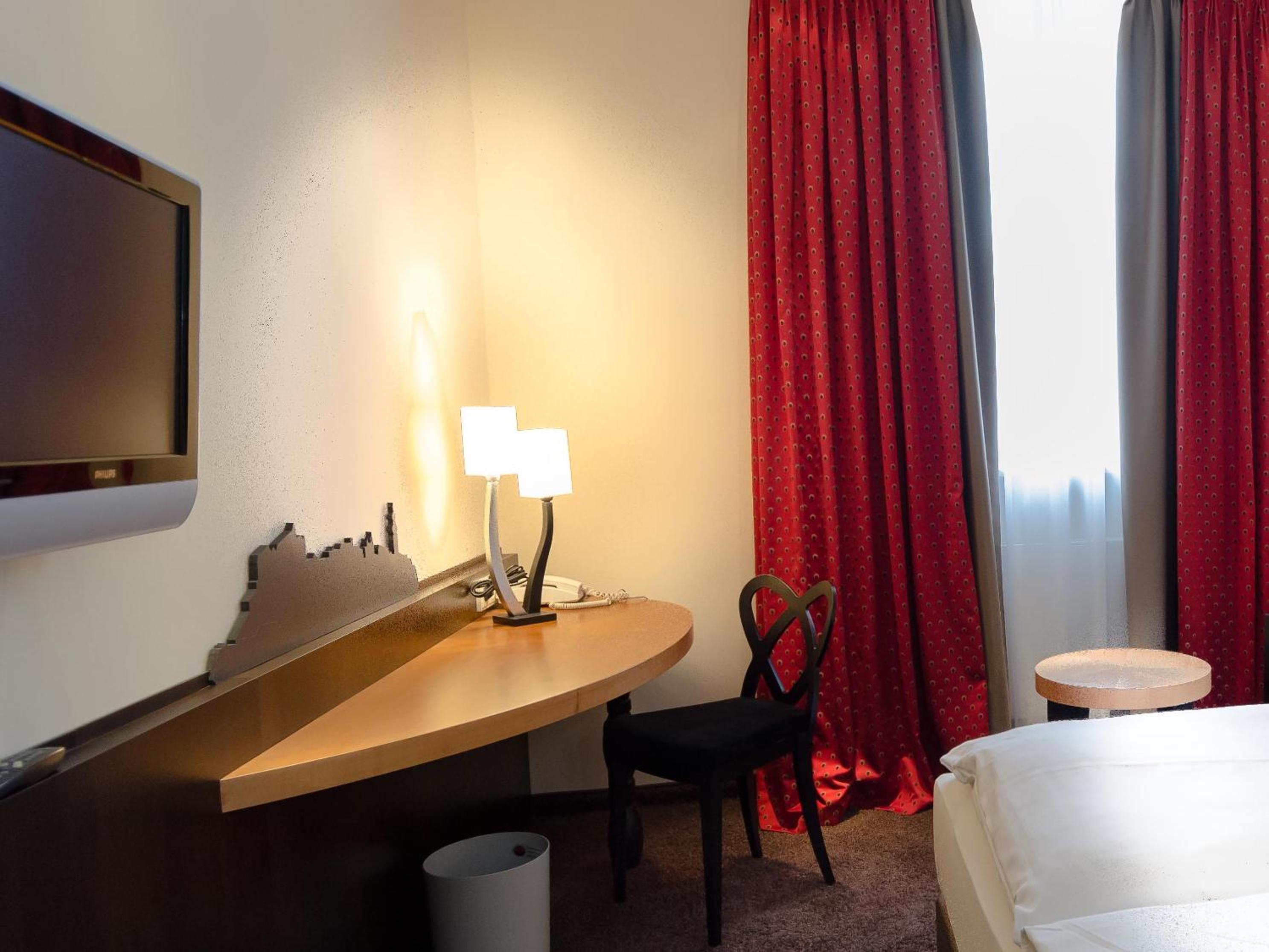Superior Double Room - Photo 3