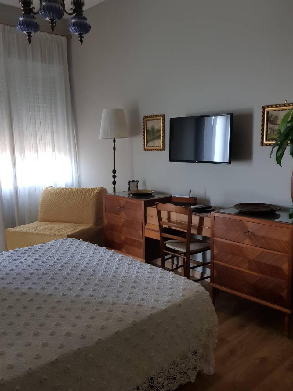 Double Room with Balcony photo 3