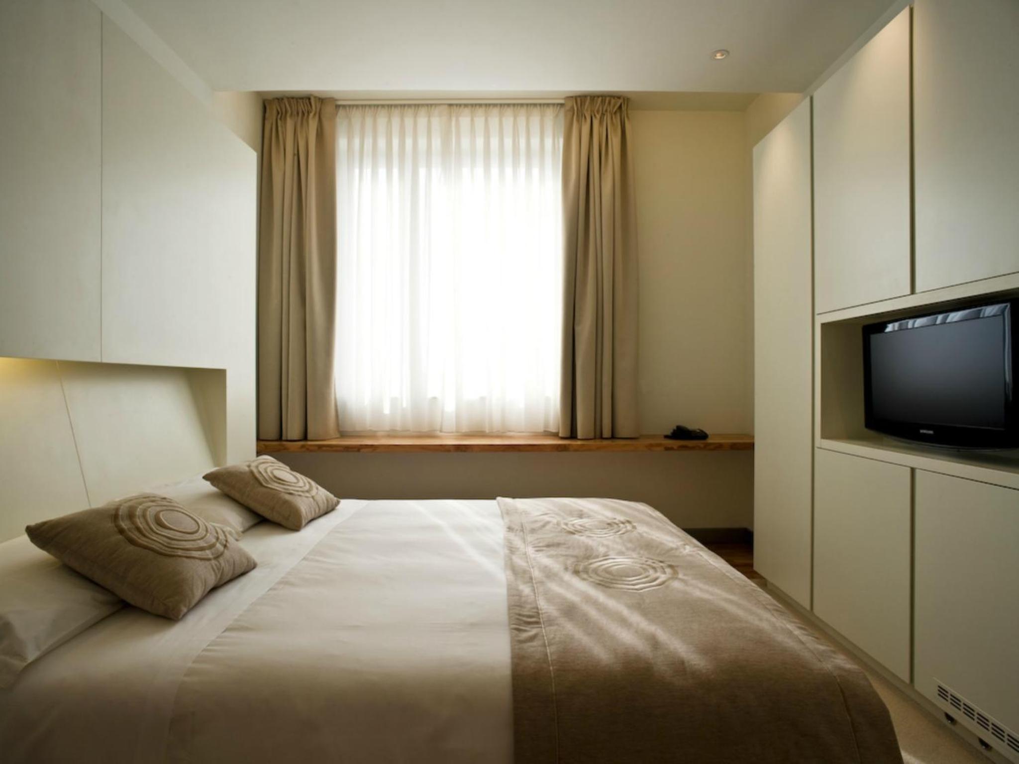 Standard Double or Twin Room - Photo 3