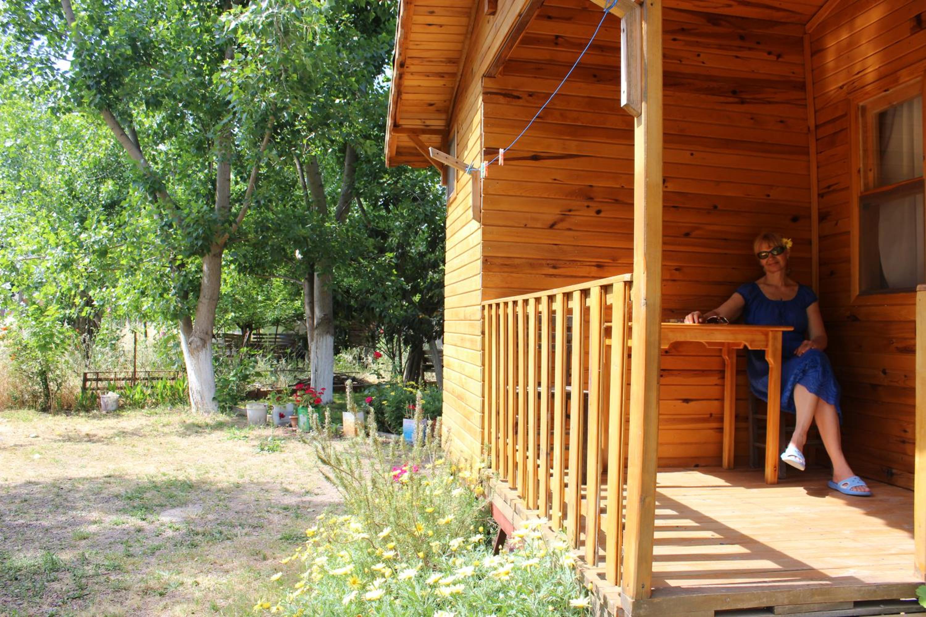 Bungalow (4 Adults) photo 3