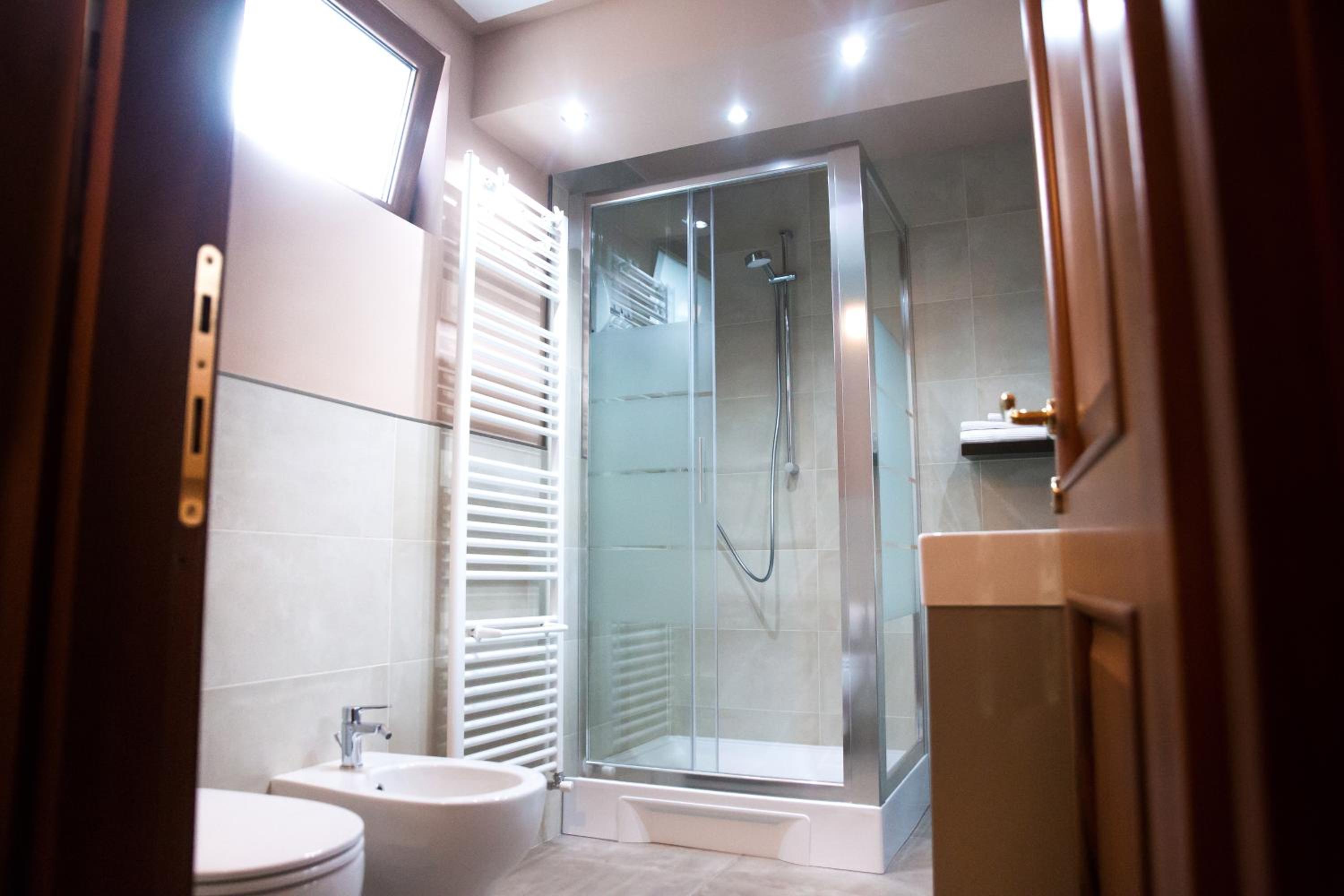 Superior Triple Room - Photo 10