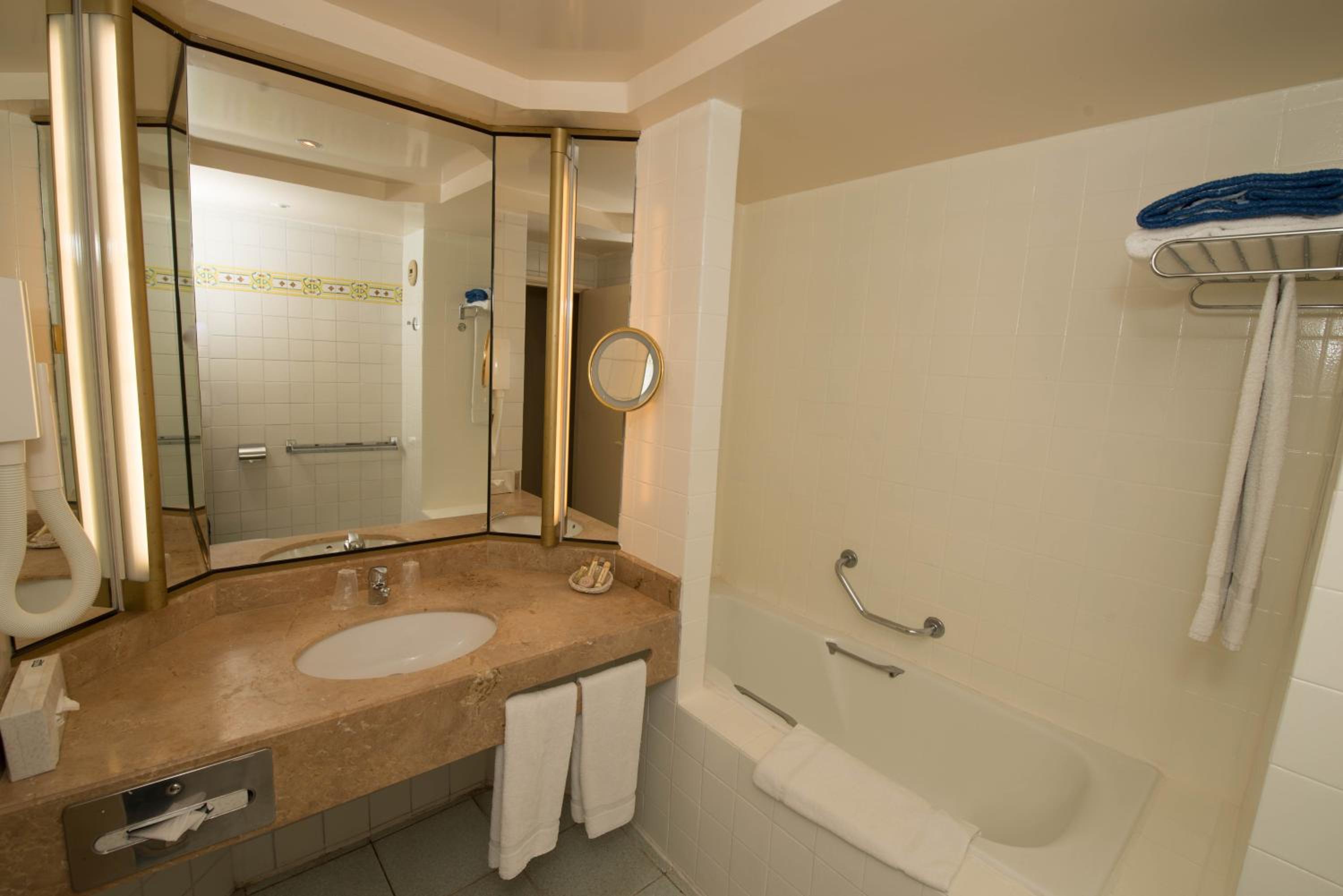 Superior Double Room - Photo 6