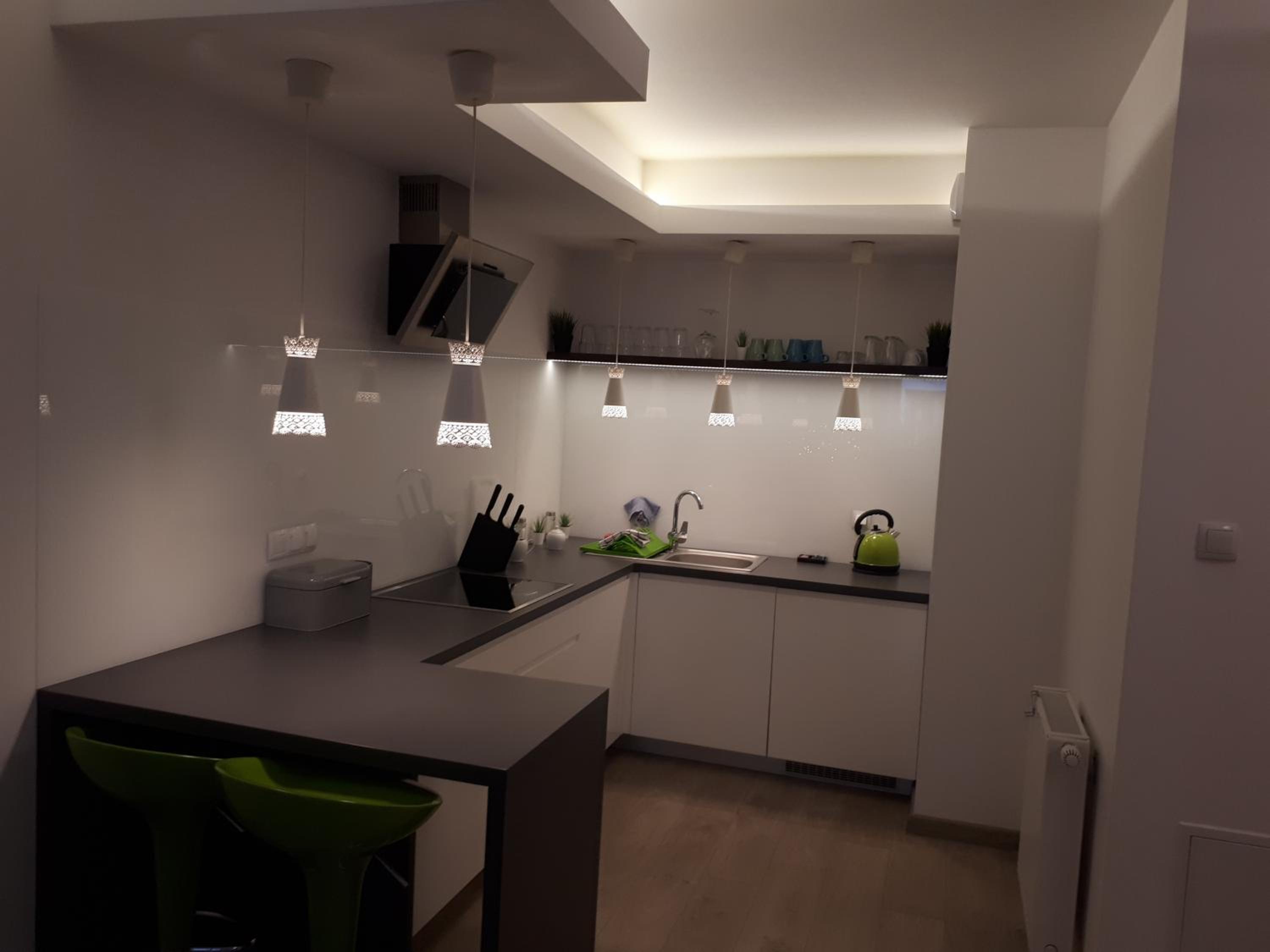 Apartment - Photo 8