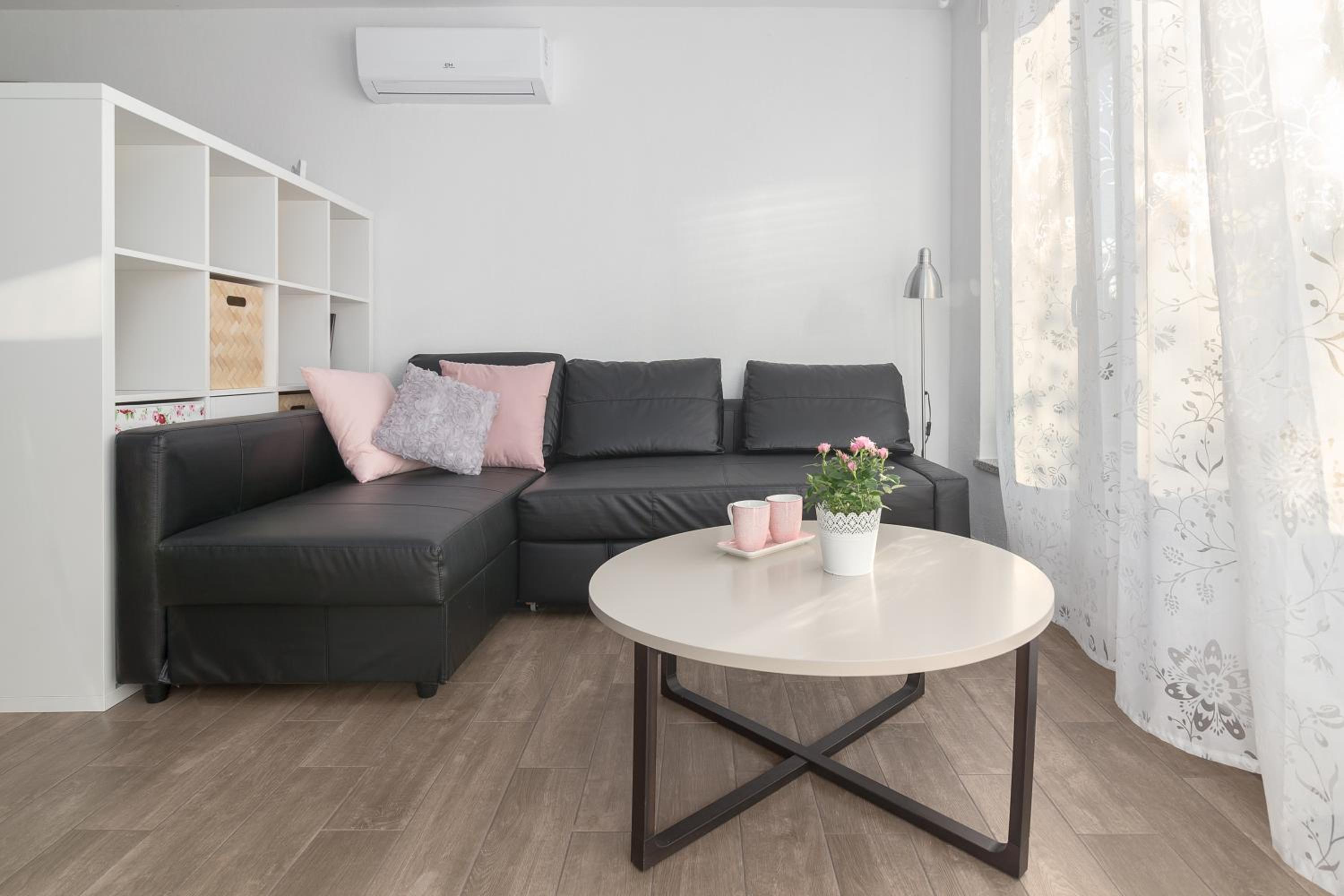 Two Bedroom Apartment With Terrace photo 2