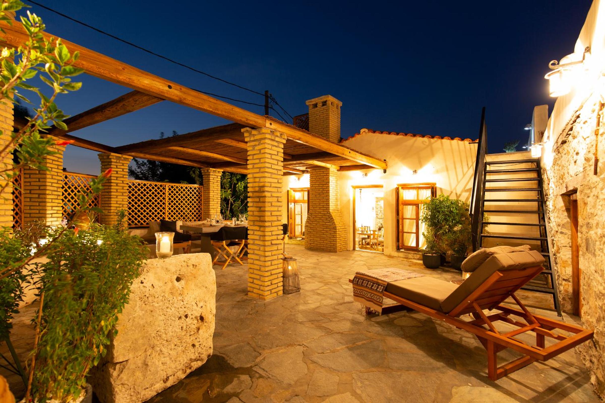 Villa with Sea View - Photo 39