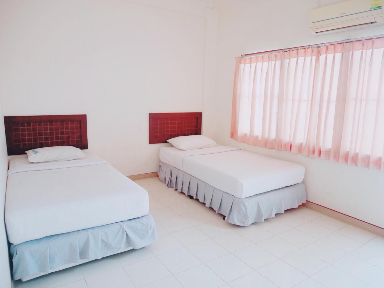 Twin Room photo 2