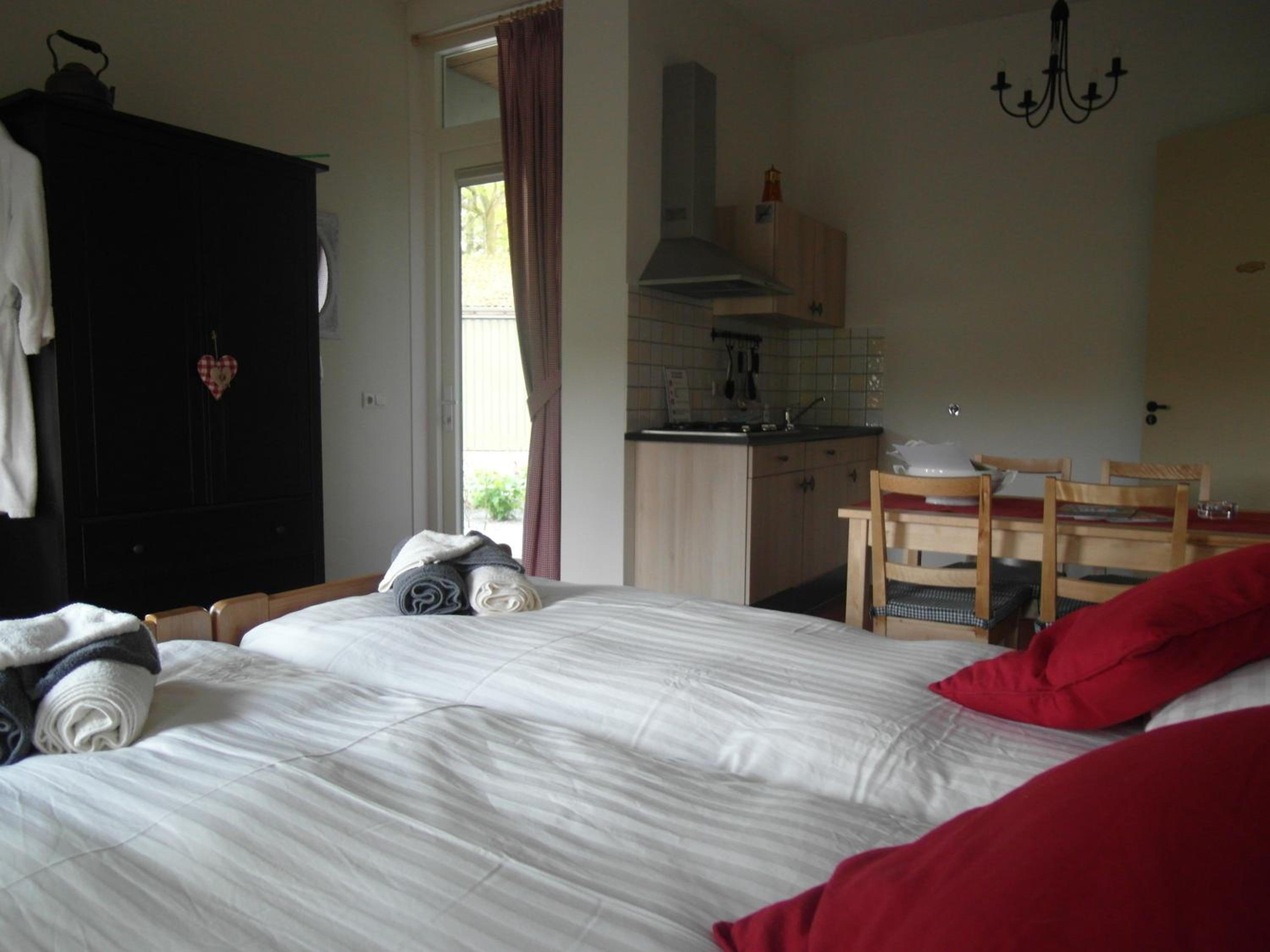 Standard Double Room photo 2