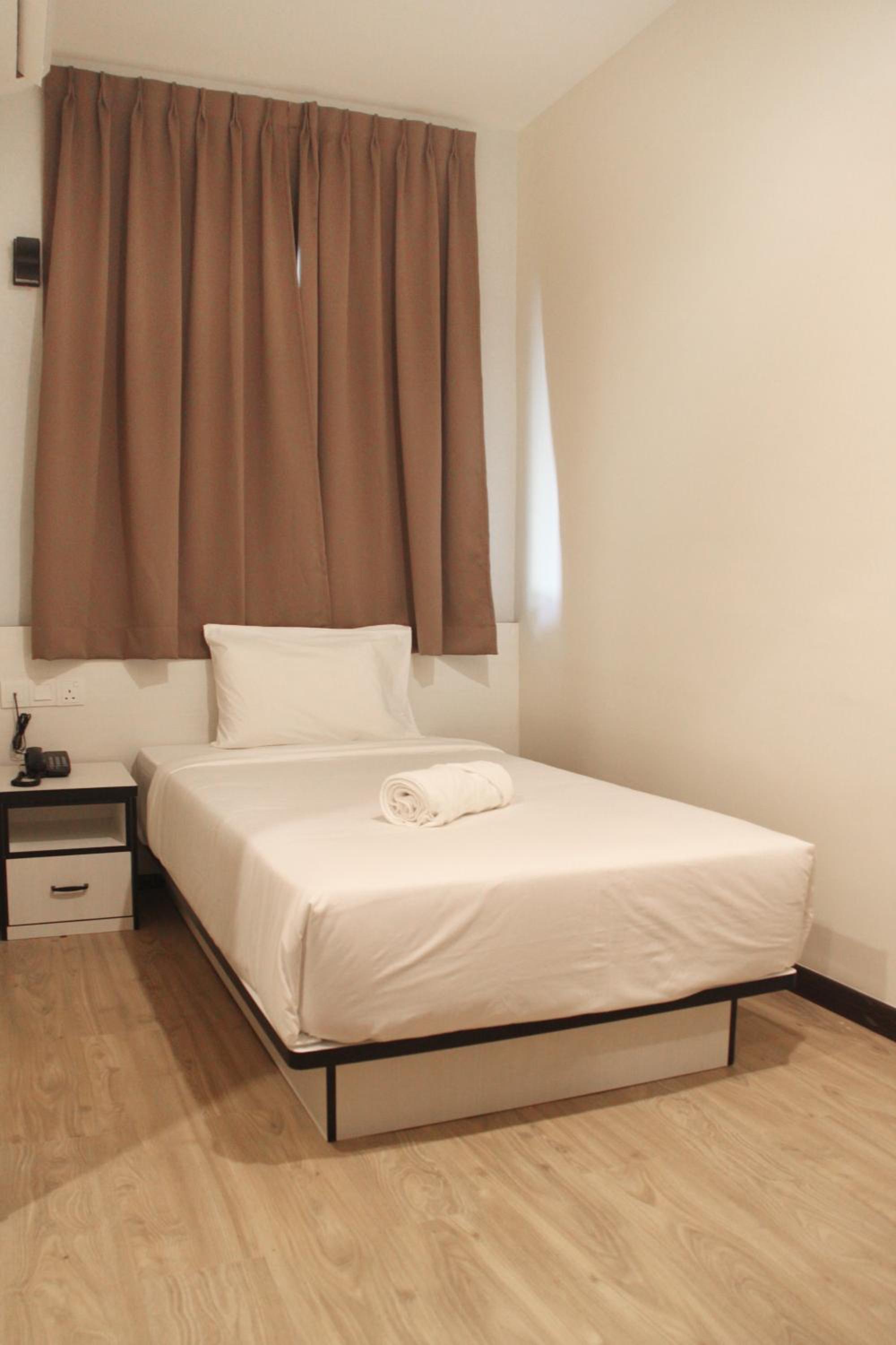 Standard Single Room (1 person only) - Photo 1