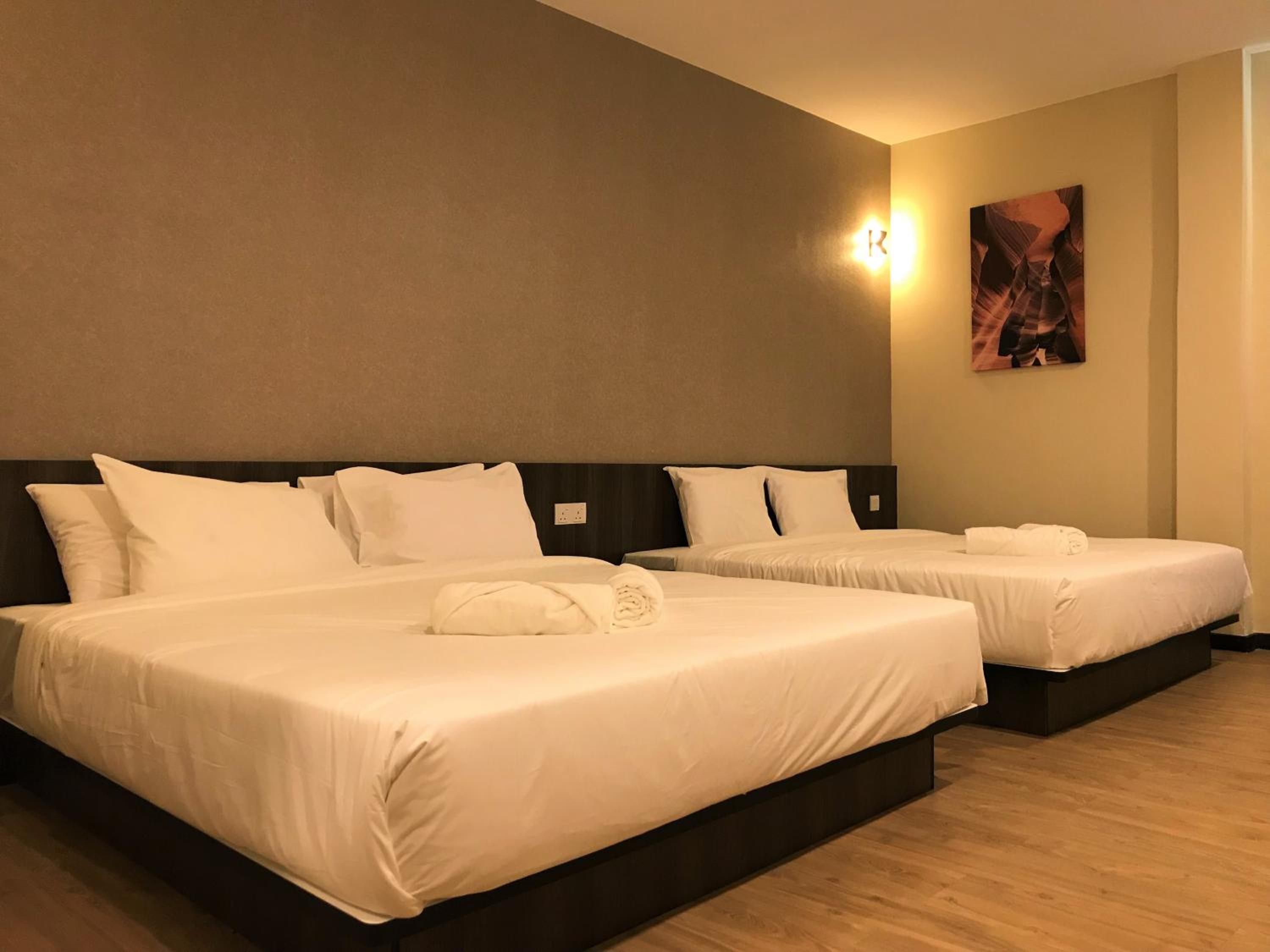 Deluxe Quadruple Room