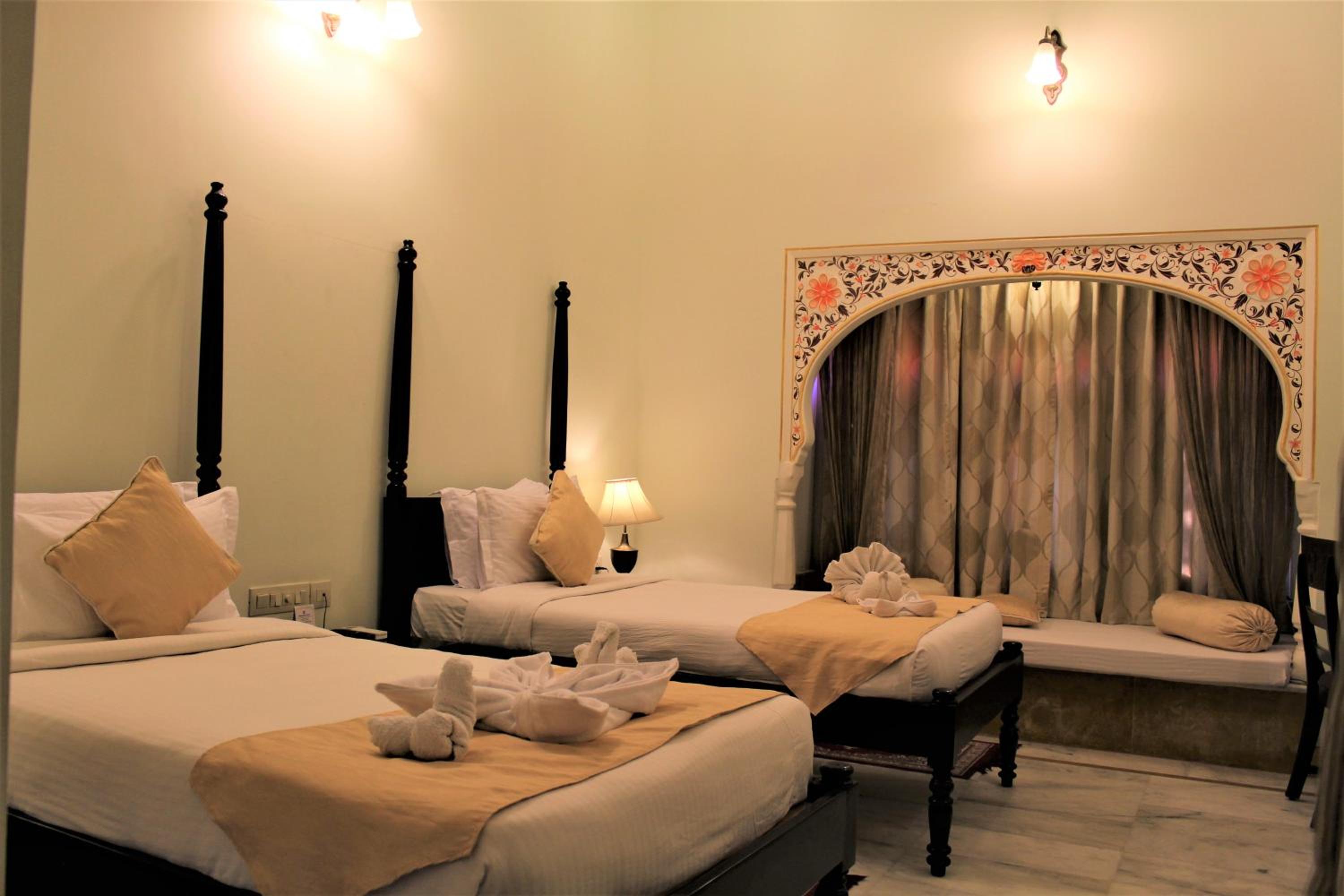 Deluxe Double Room photo 2