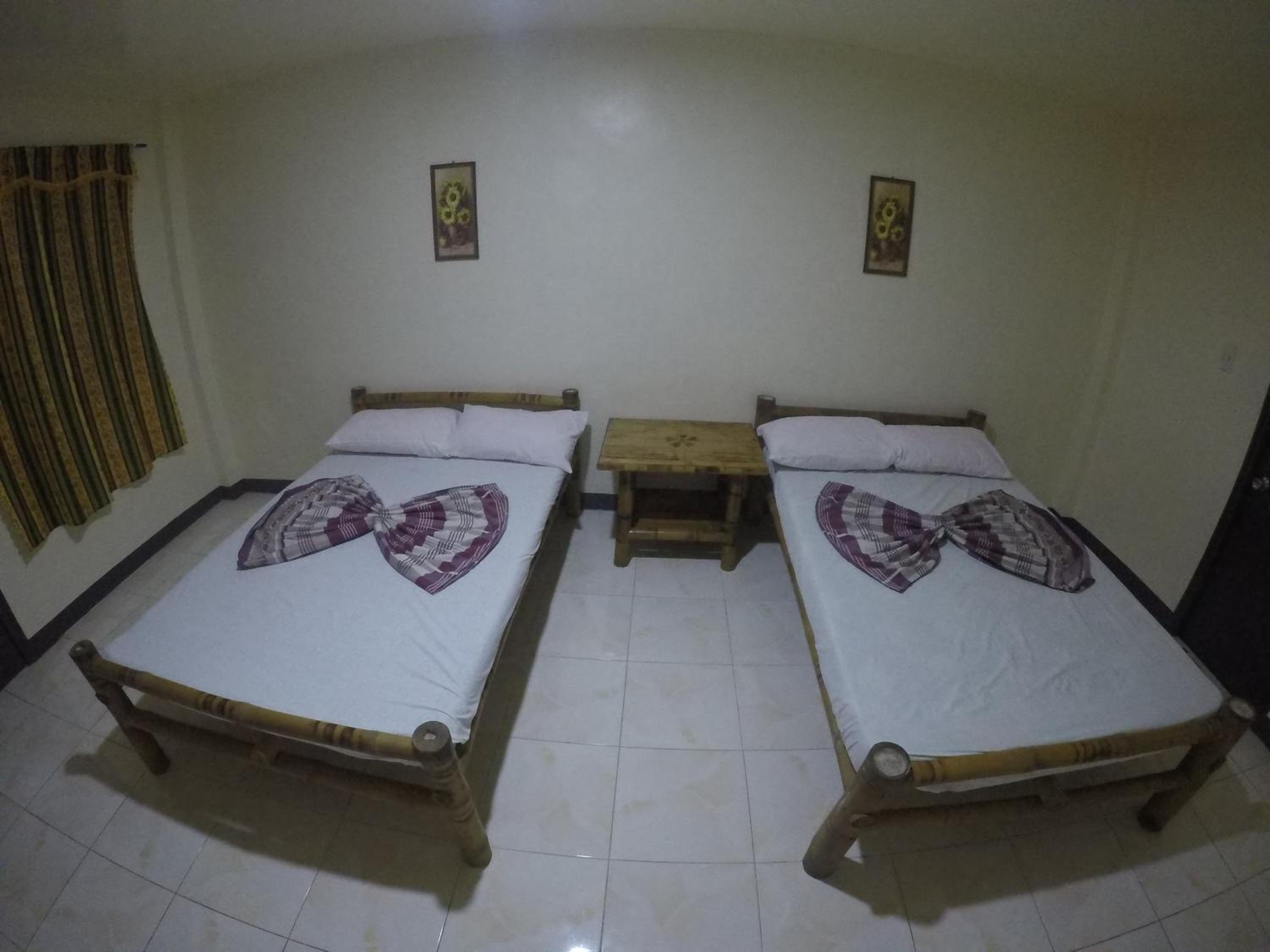Quadruple Room with Bath
