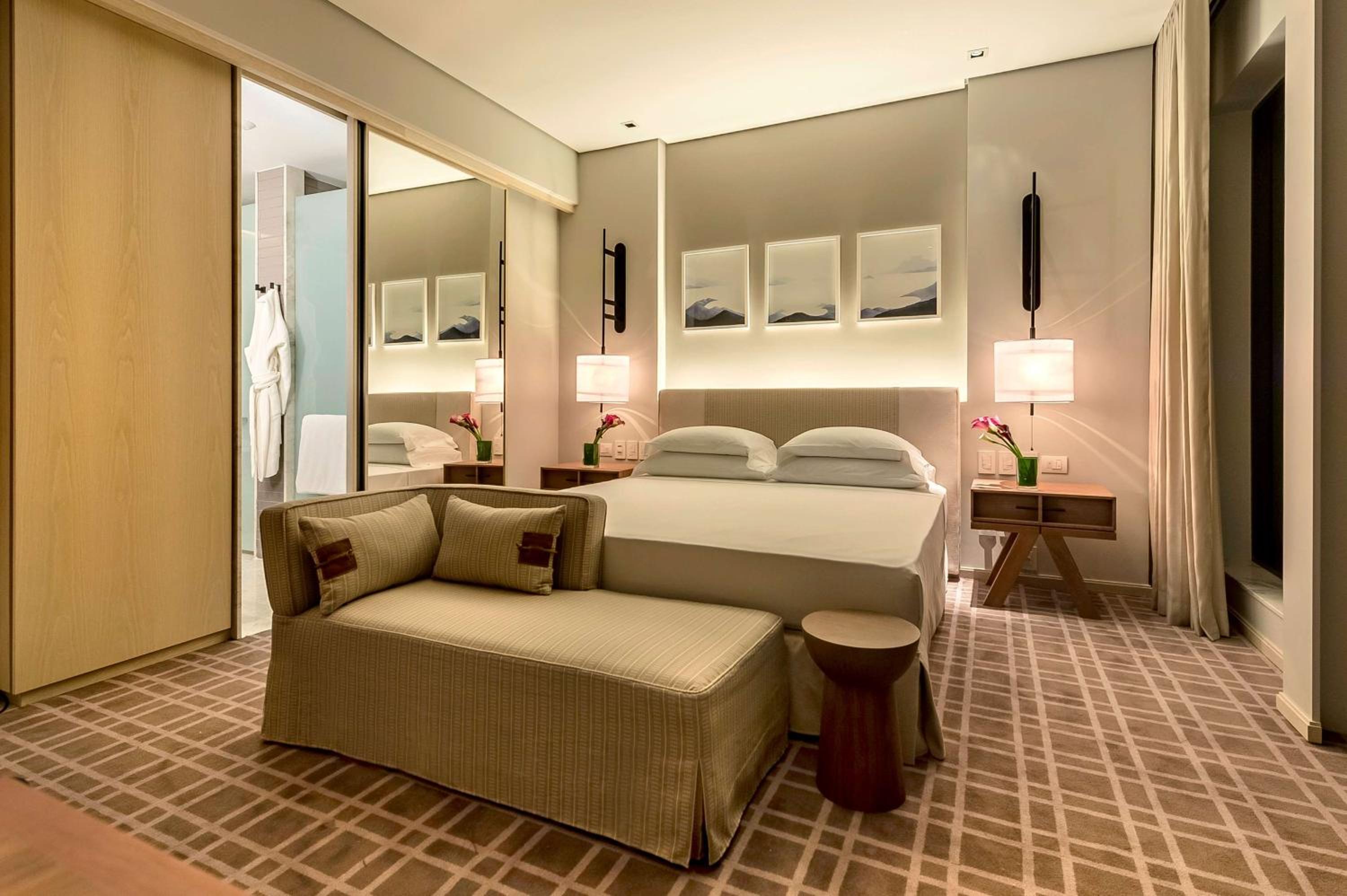 King Room