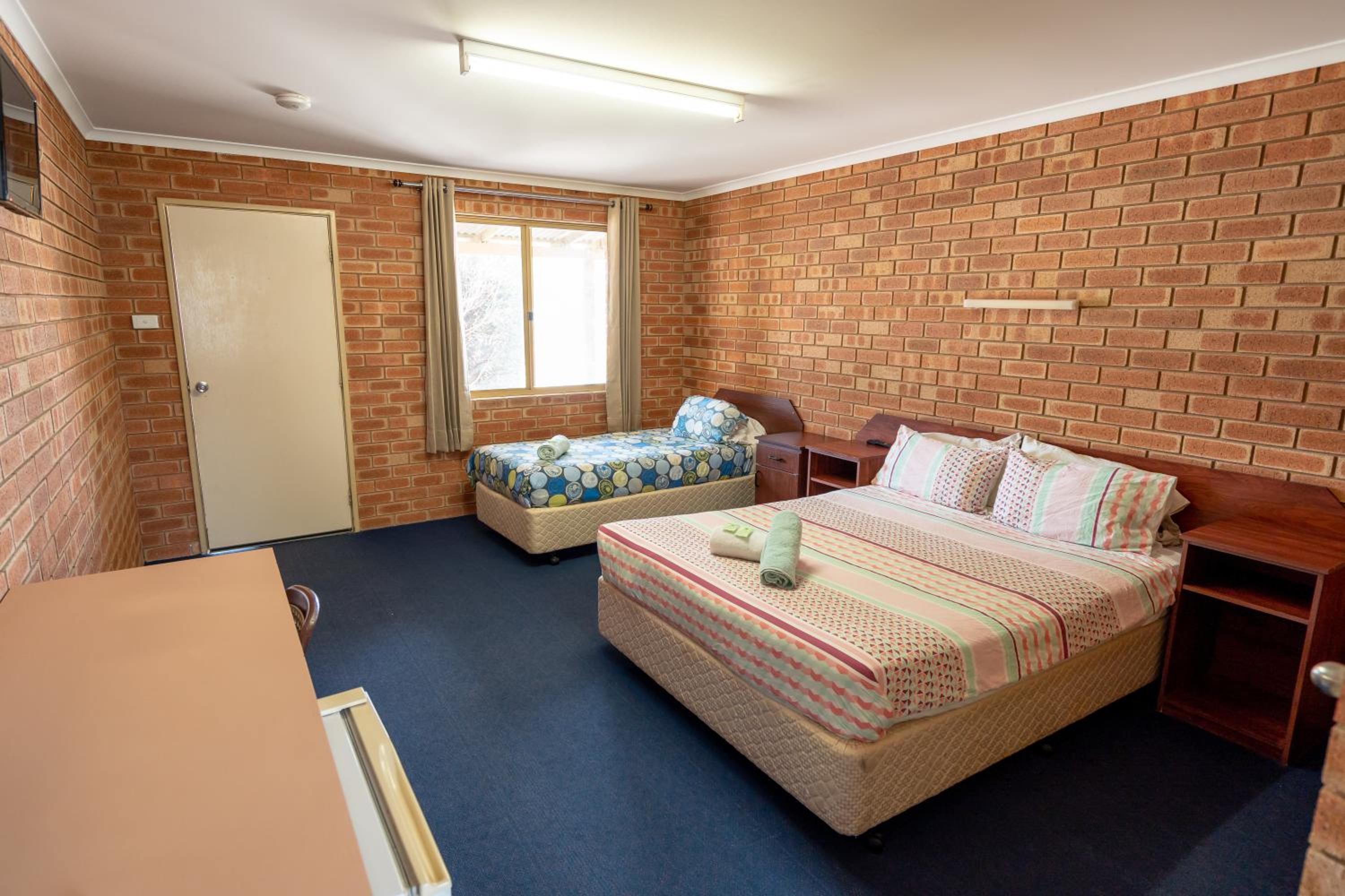 Triple Room with Private Bathroom - Photo 1