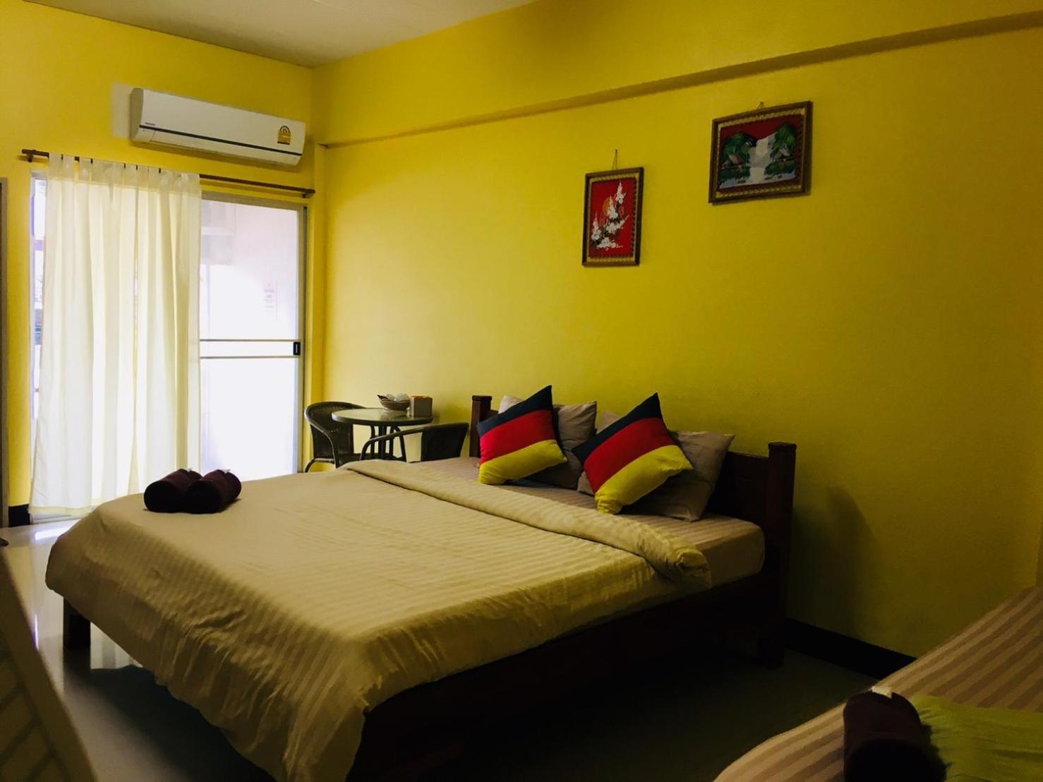Deluxe Triple Room photo 3