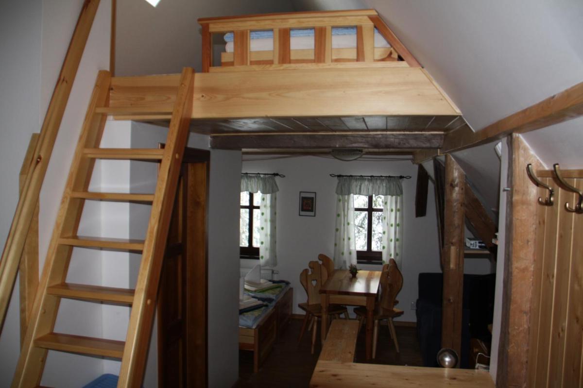 Studio Apartment photo 2