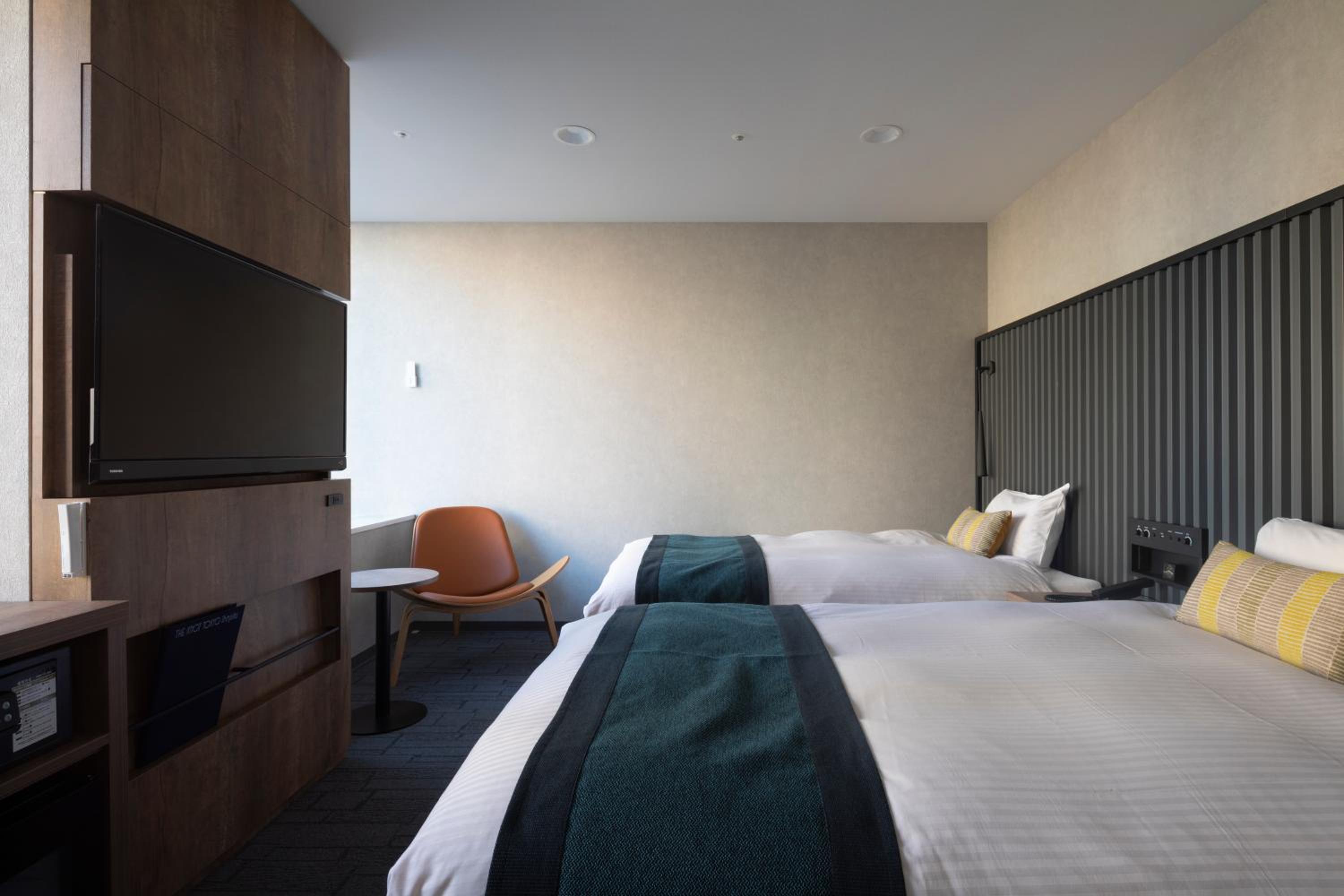 30sqm Extra Large Deluxe Twin Room on the Top Floor - Non-Smoking