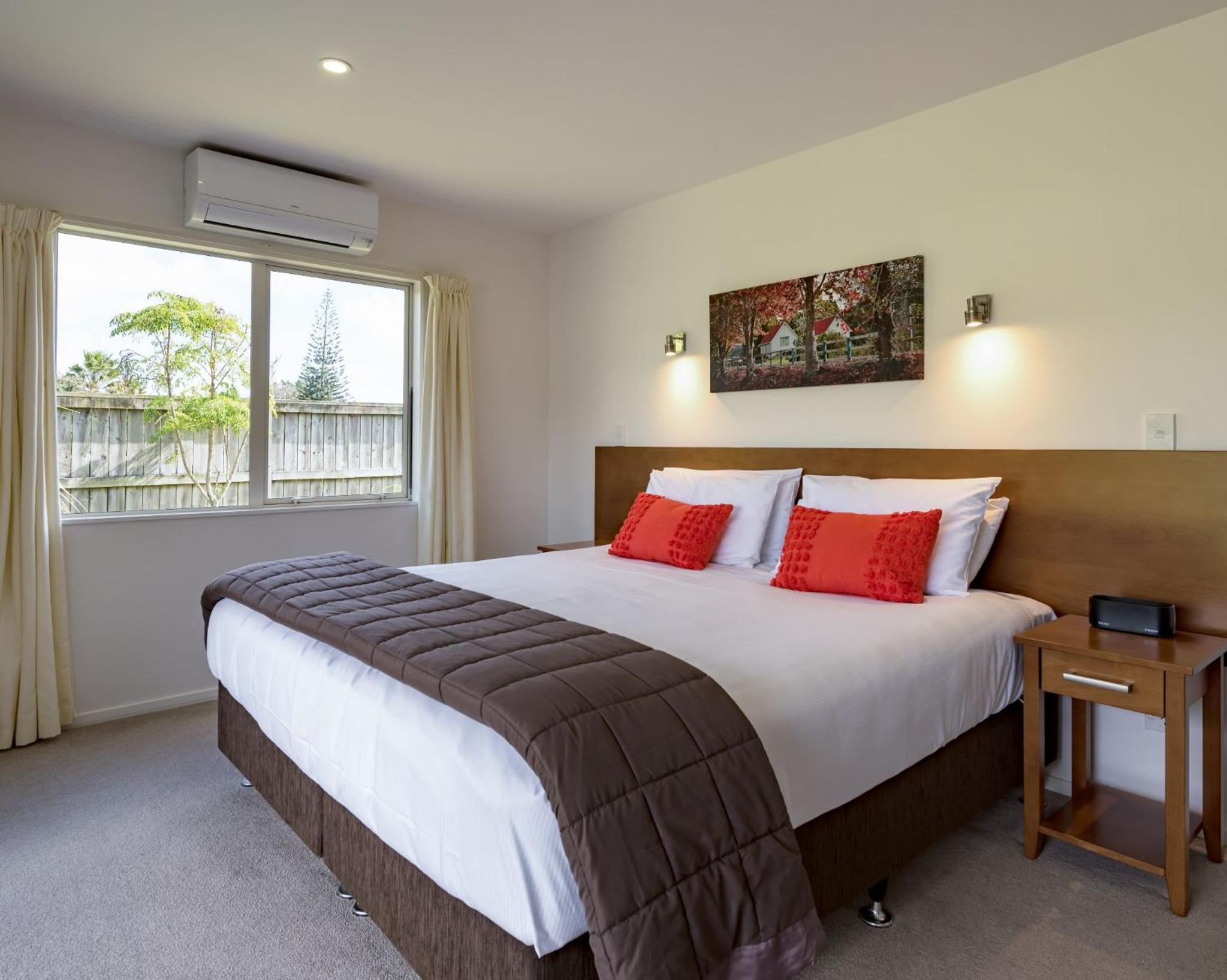 Superior Two-Bedroom Apartment - Beachfront photo 3