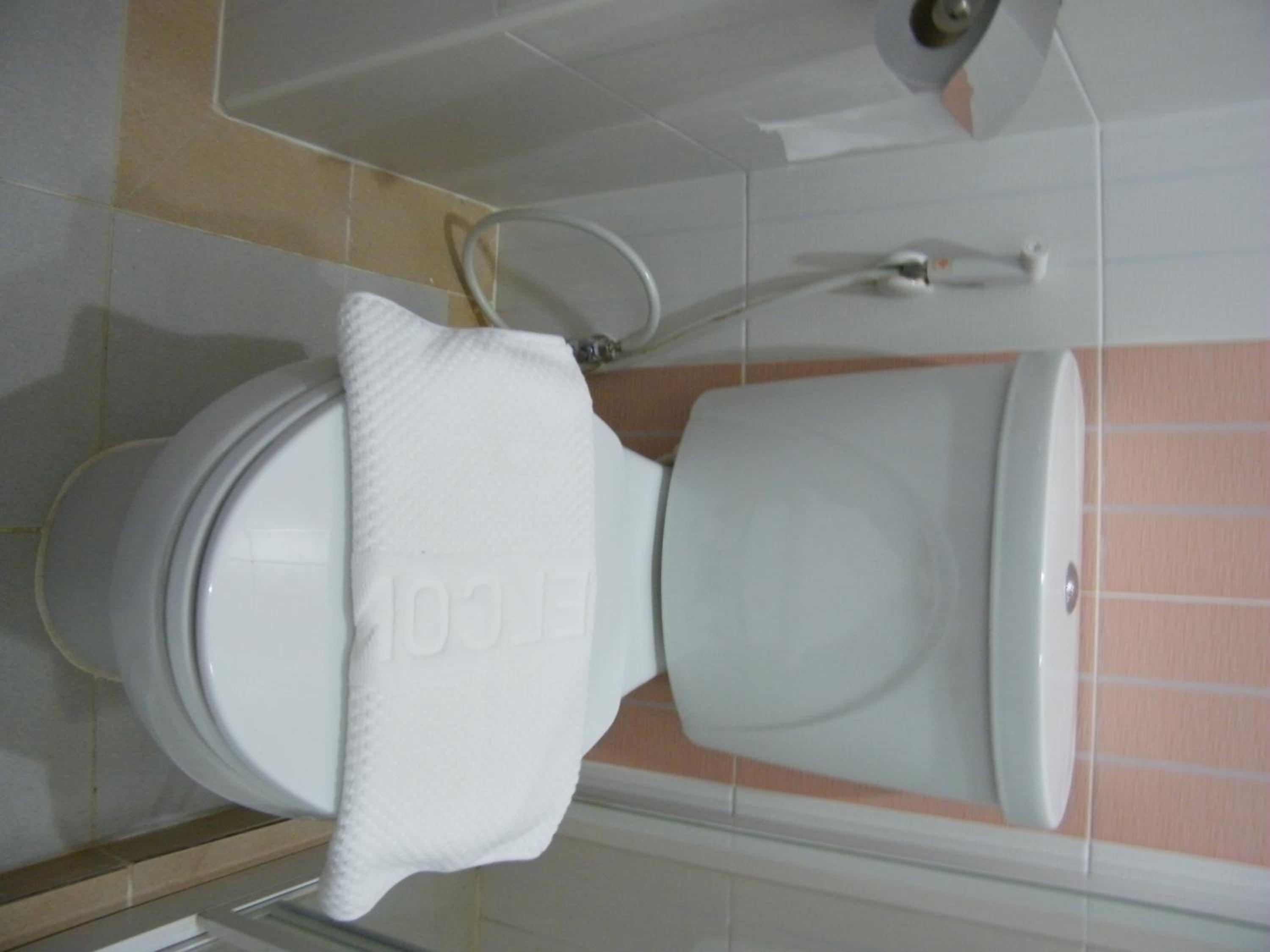Standard Double Room - Photo 34