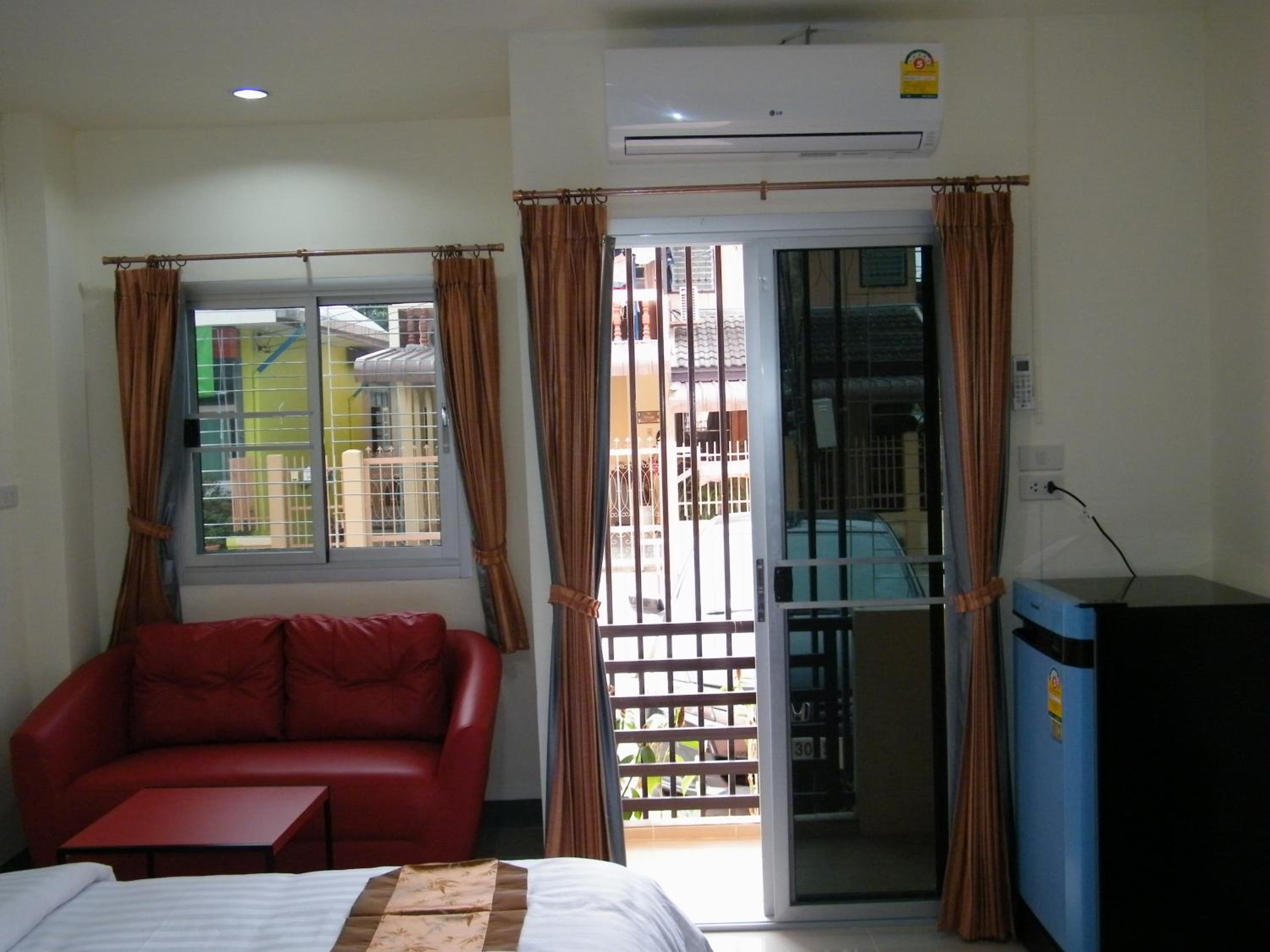 Standard Double Room - Photo 23