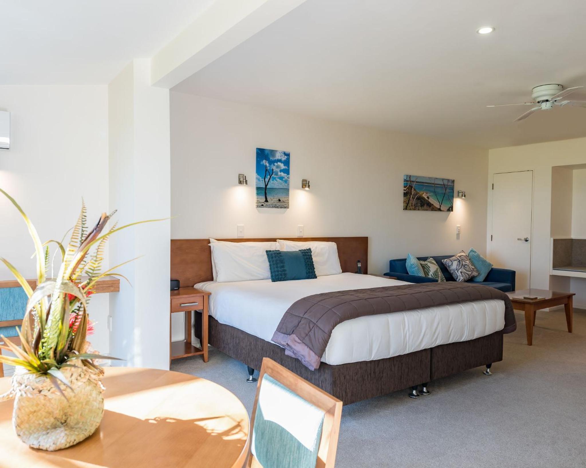 Deluxe Studio - Beachfront - Photo 2