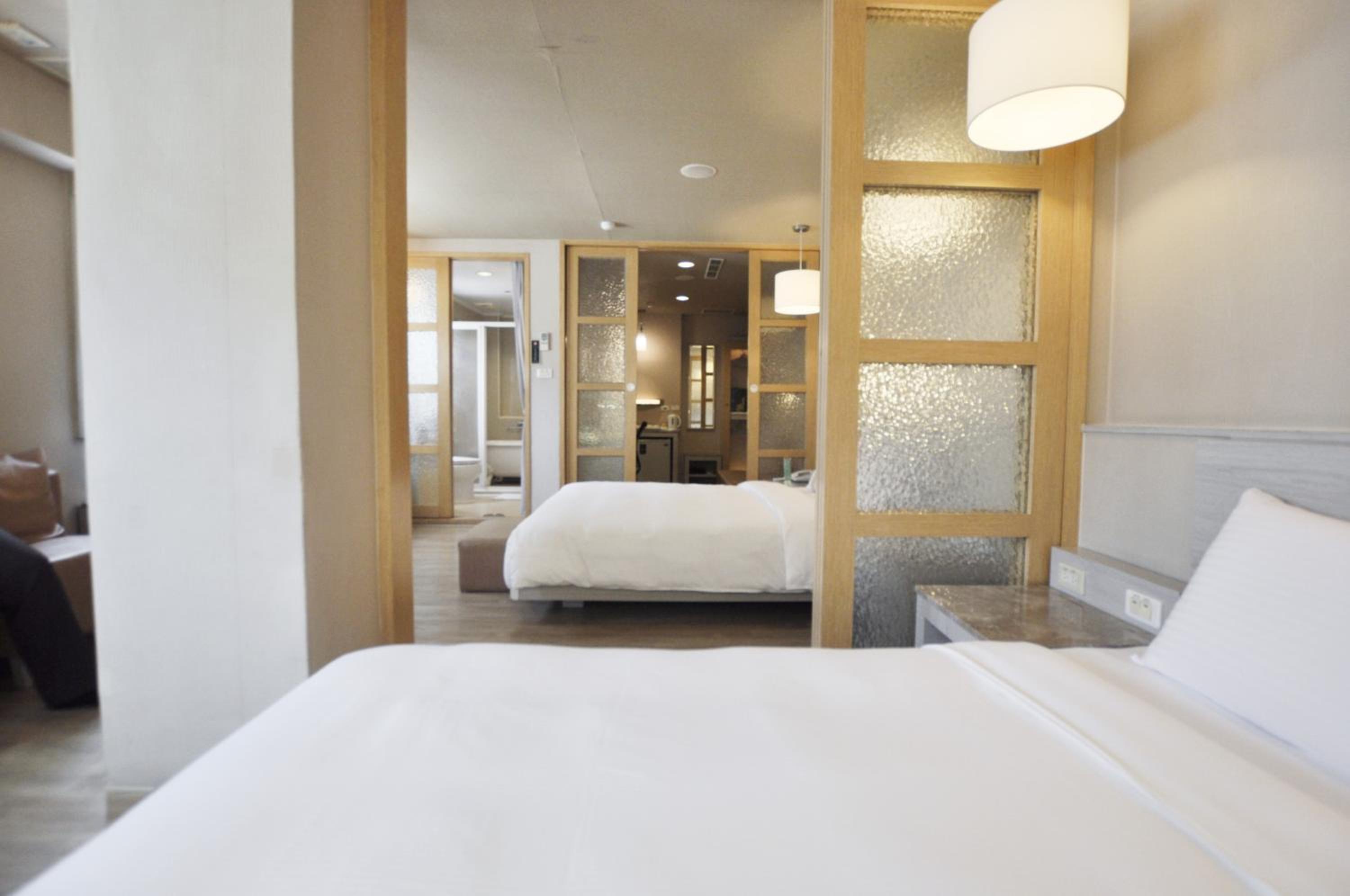Deluxe Quadruple Room photo 3