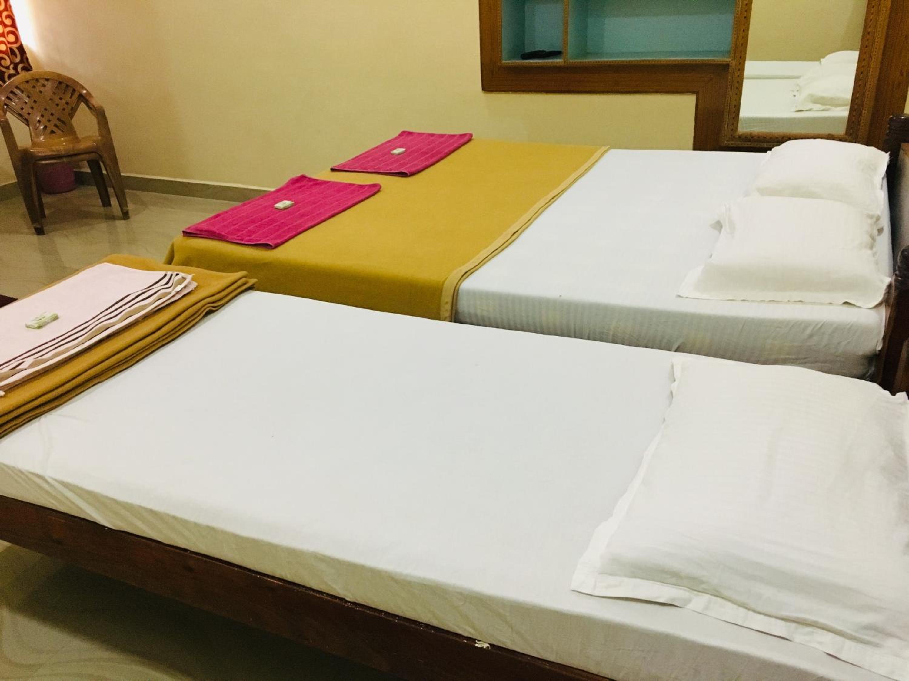 Deluxe Triple Room photo 3
