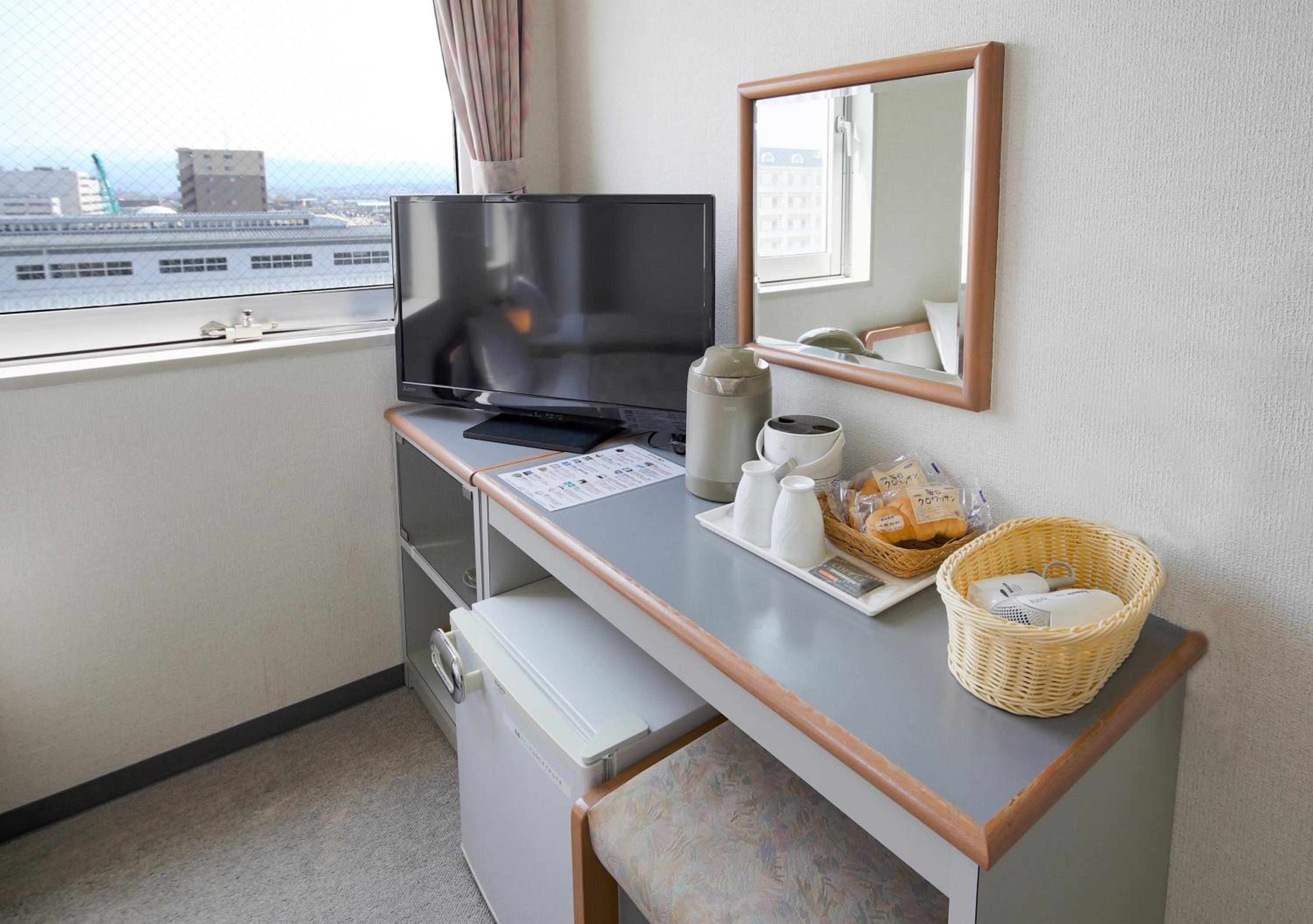 Small Double Room - Non-Smoking