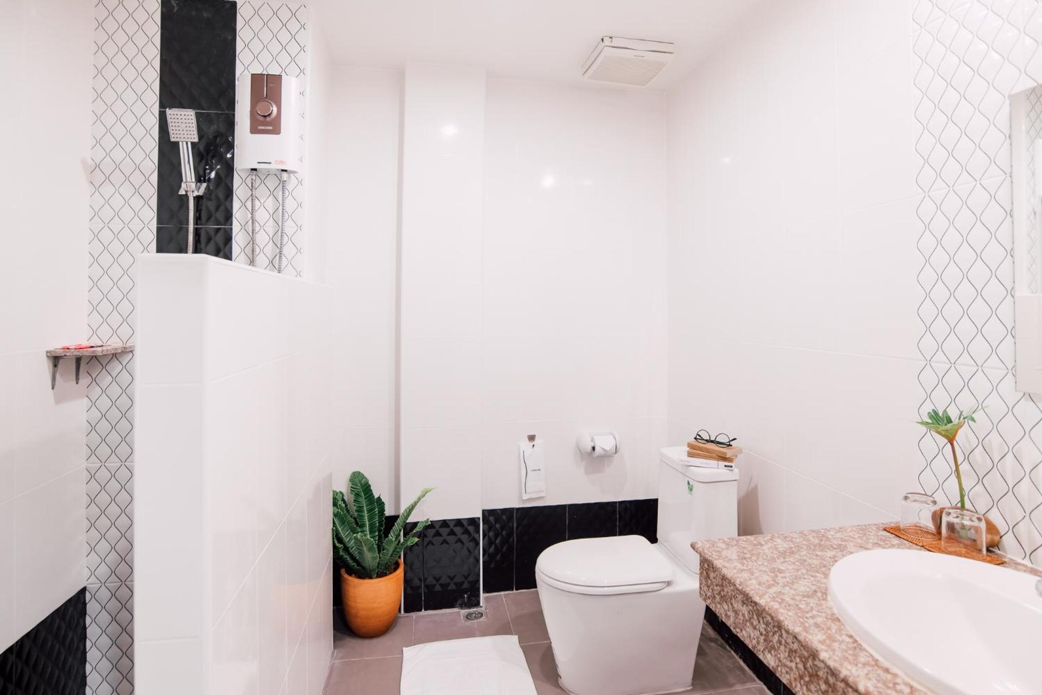 Deluxe Triple Room photo 3