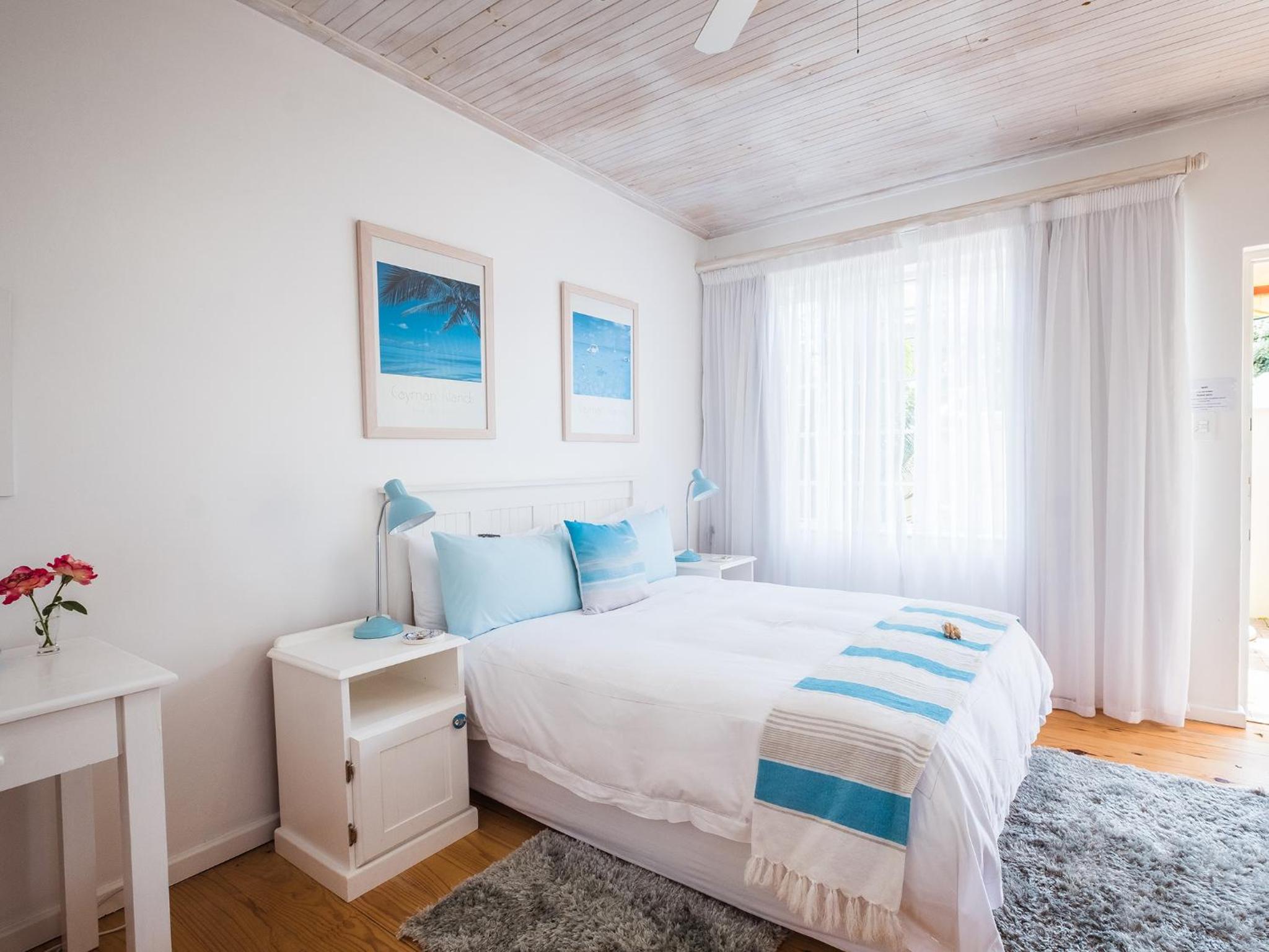 Double Room with Patio photo 1