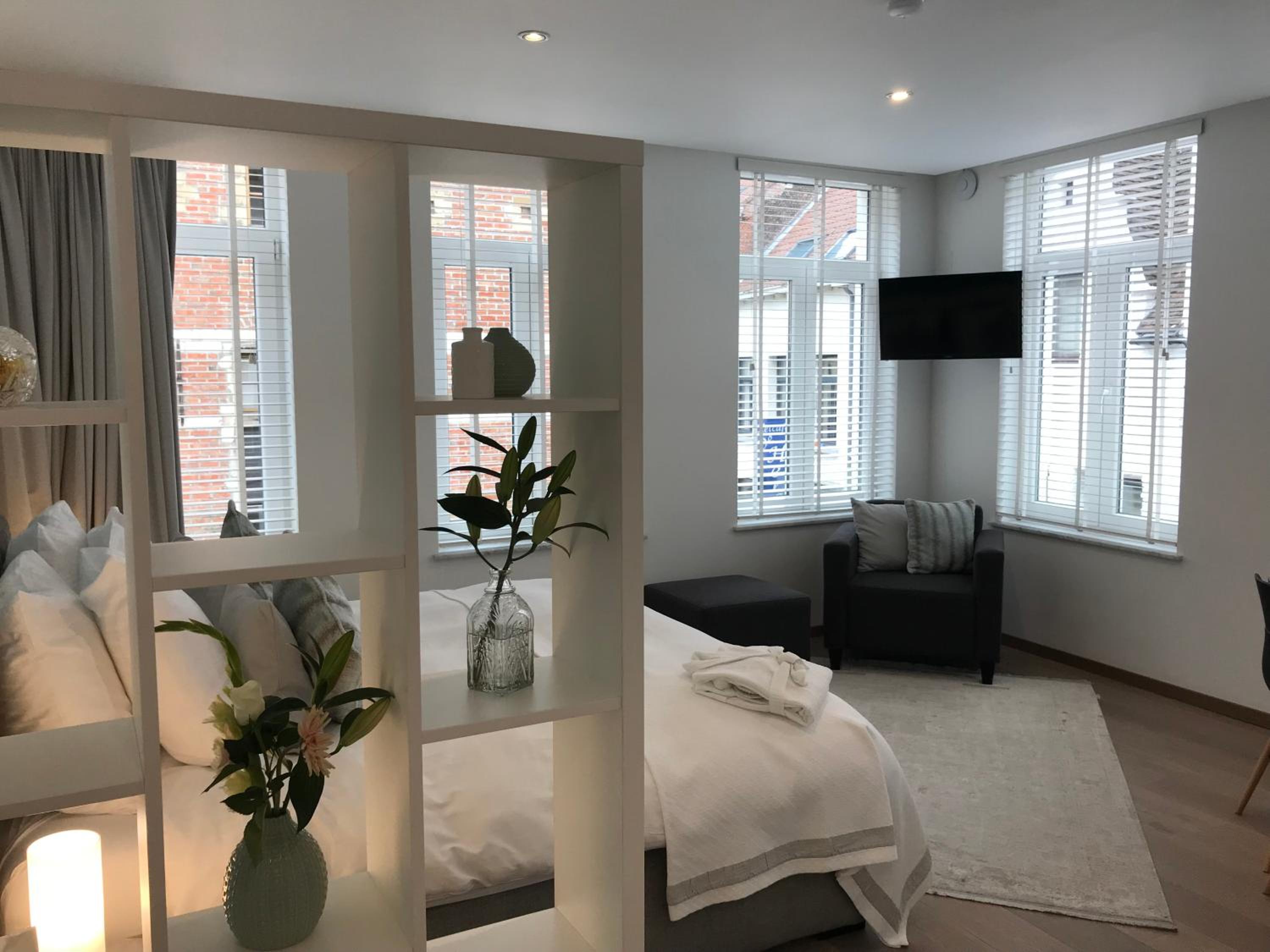 Corner Large Double Room