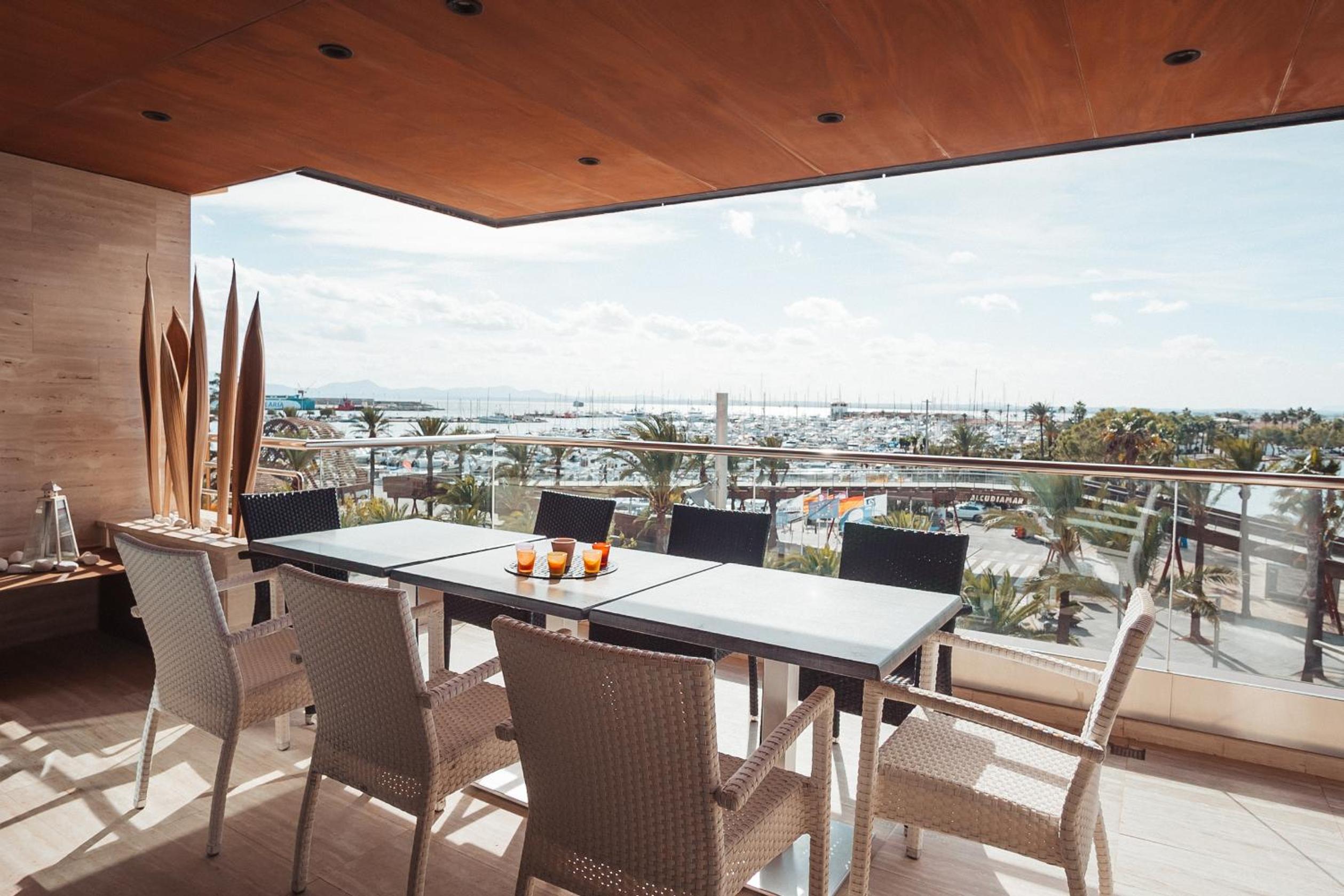 Apartment with Sea View photo 3